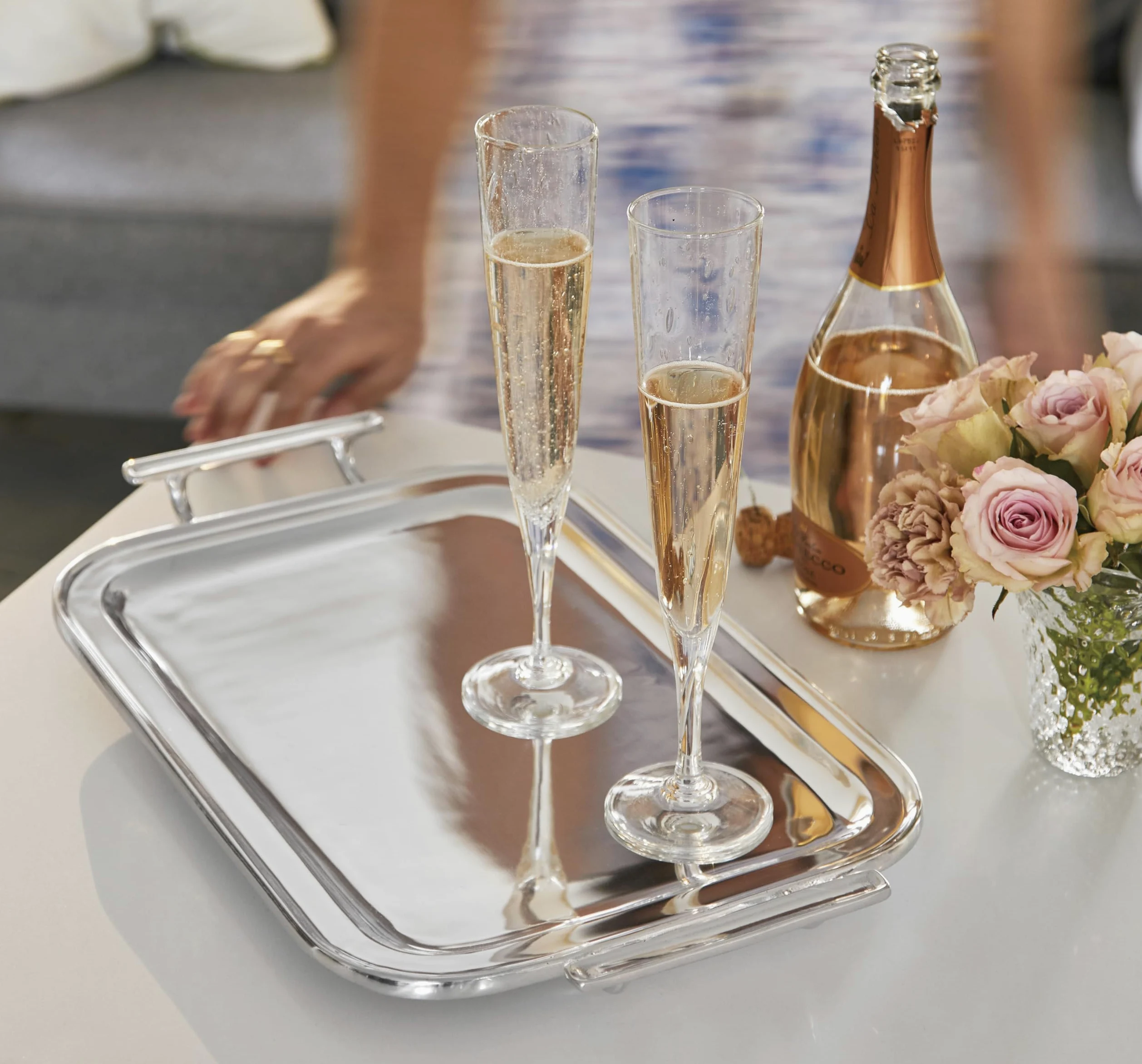 MARIPOSA Trays, Bowls & Platters tavola e Servizio, Alluminio, Signature Silver