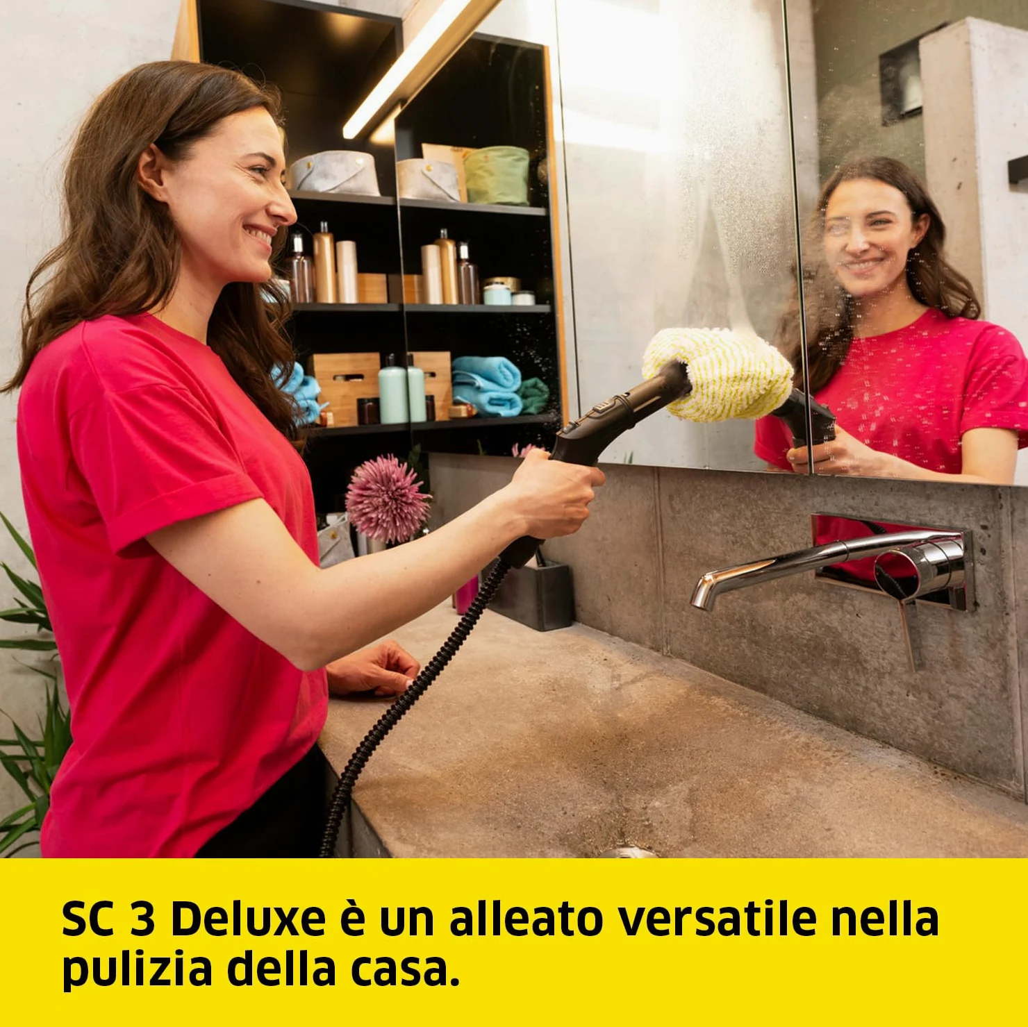 KÄRCHER Pulitore a Vapore SC 3 Deluxe, Pressione 3,5 bar, Riscaldamento 30 sec, Potenza 1.900 W, Area di Lavoro 75 m², Serbatoio da 1L, Include kit pulizia pavimenti e filtro anticalcare