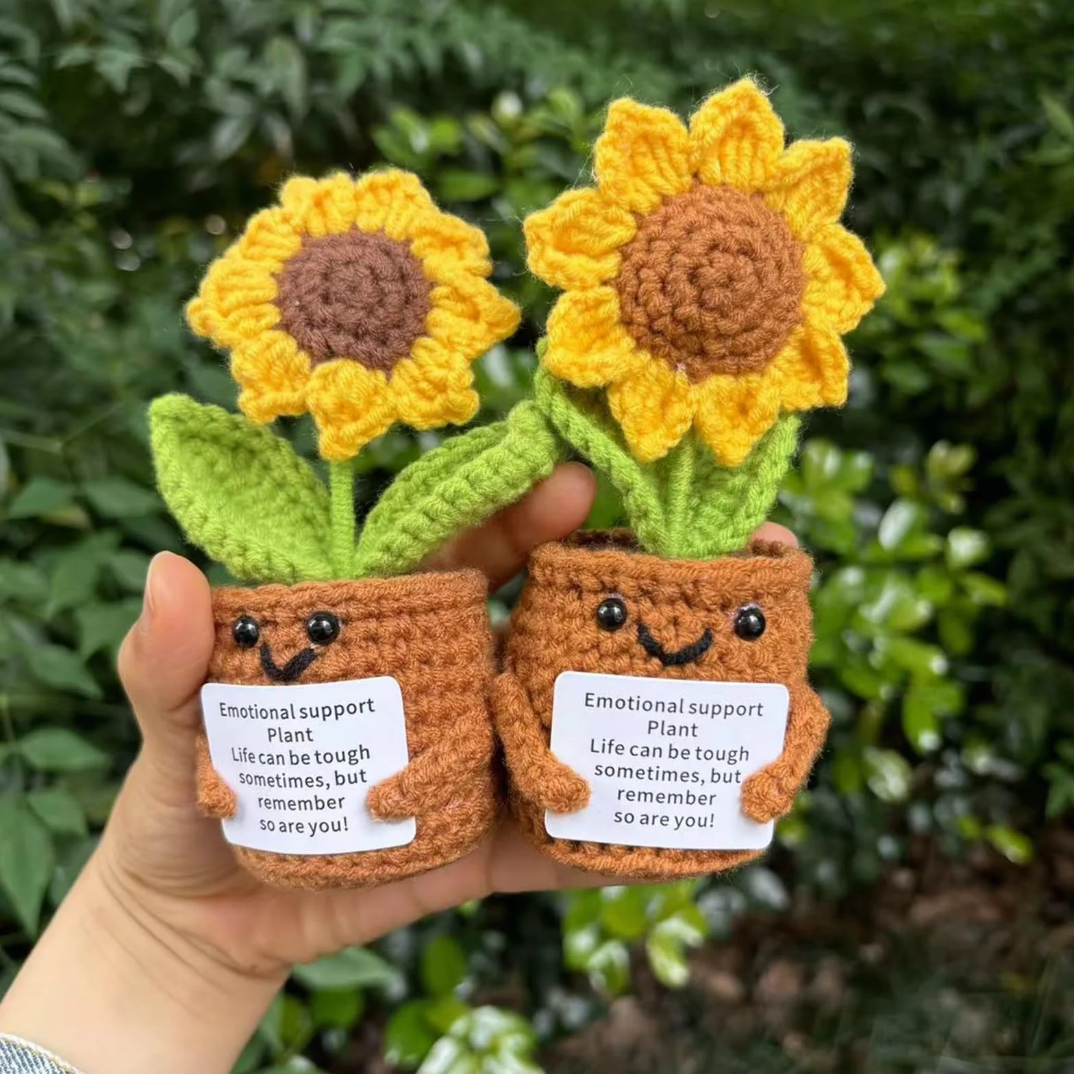 Pocket Hug Girasole - Bambola di lana fatta a mano con messaggio positivo regalo perfetto per amici colleghi e momenti speciali