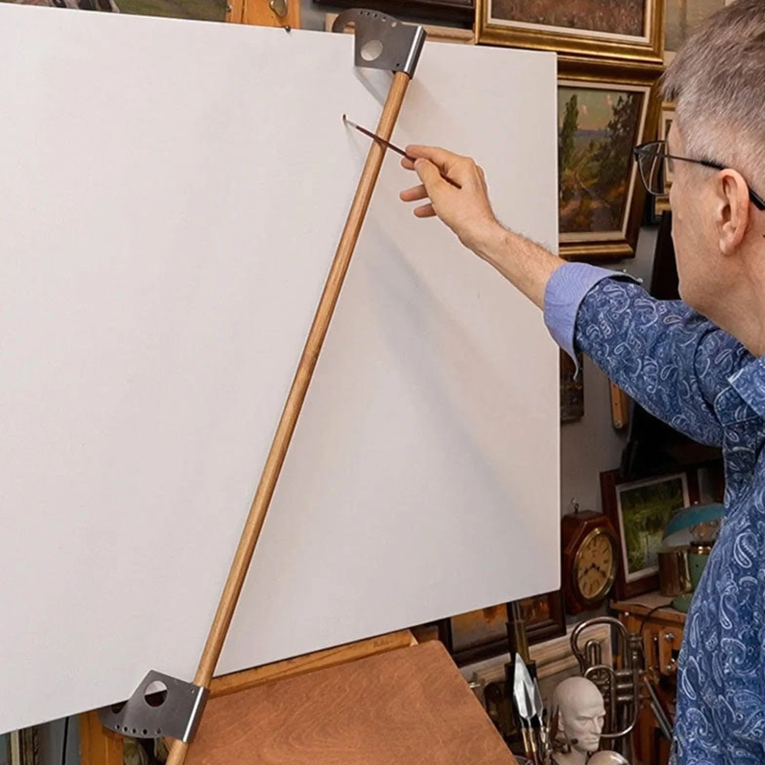 Stabilizzatore a mano metallo regolabile portatile per disegno bambole, cavalletto da tavolo