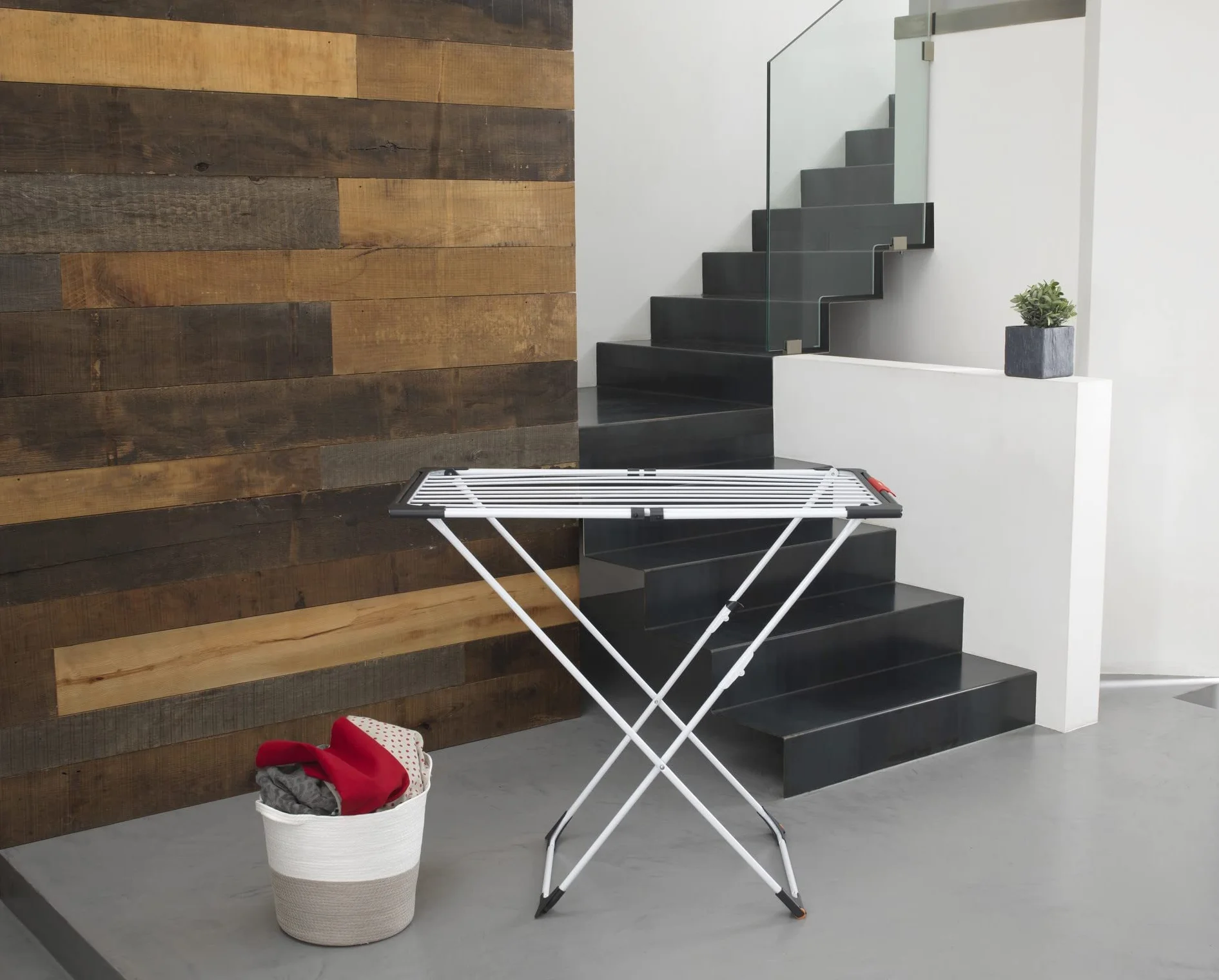 Vileda Surprise Stendibiancheria Estensibile Ripiegabile Alluminio Resina Bianco 186 x 57 x 108 cm 2.7 Kg