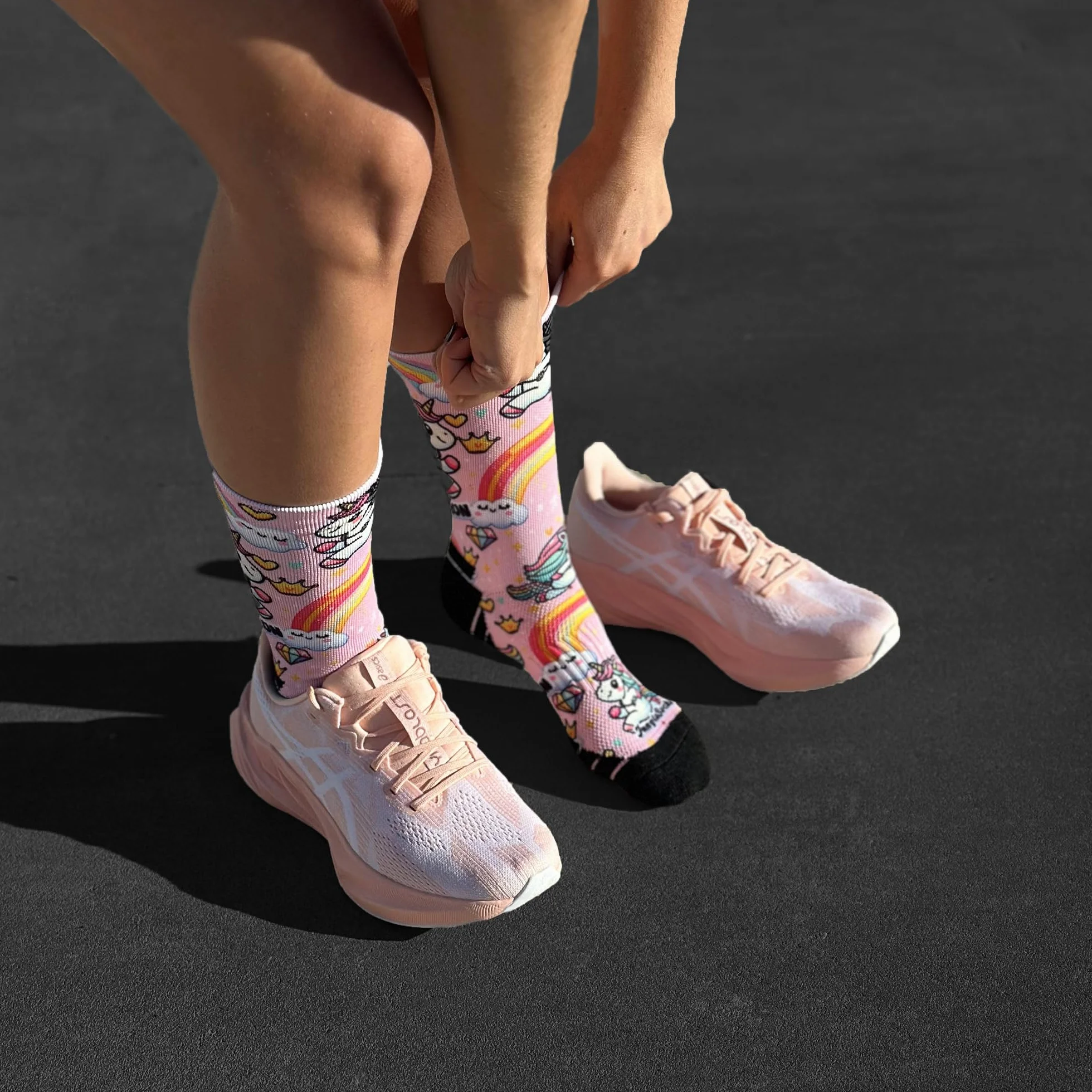 Jungle Socks Elite Series - Calze ad Alte Prestazioni per Running, Traspiranti, Compressive e Rinforzate.