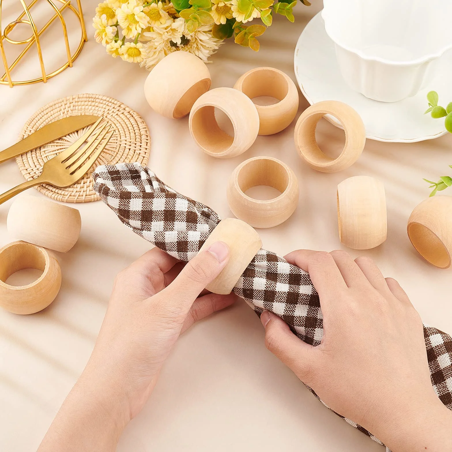 PH PandaHall 10 pz Portatovaglioli In Legno Portatovaglioli Da Tavola Rotonda Tovaglioli In Legno Da Fattoria Anelli per Decorazione Della Tavola Partito Della Sala Da Pranzo Feste Matrimoni Estivi
