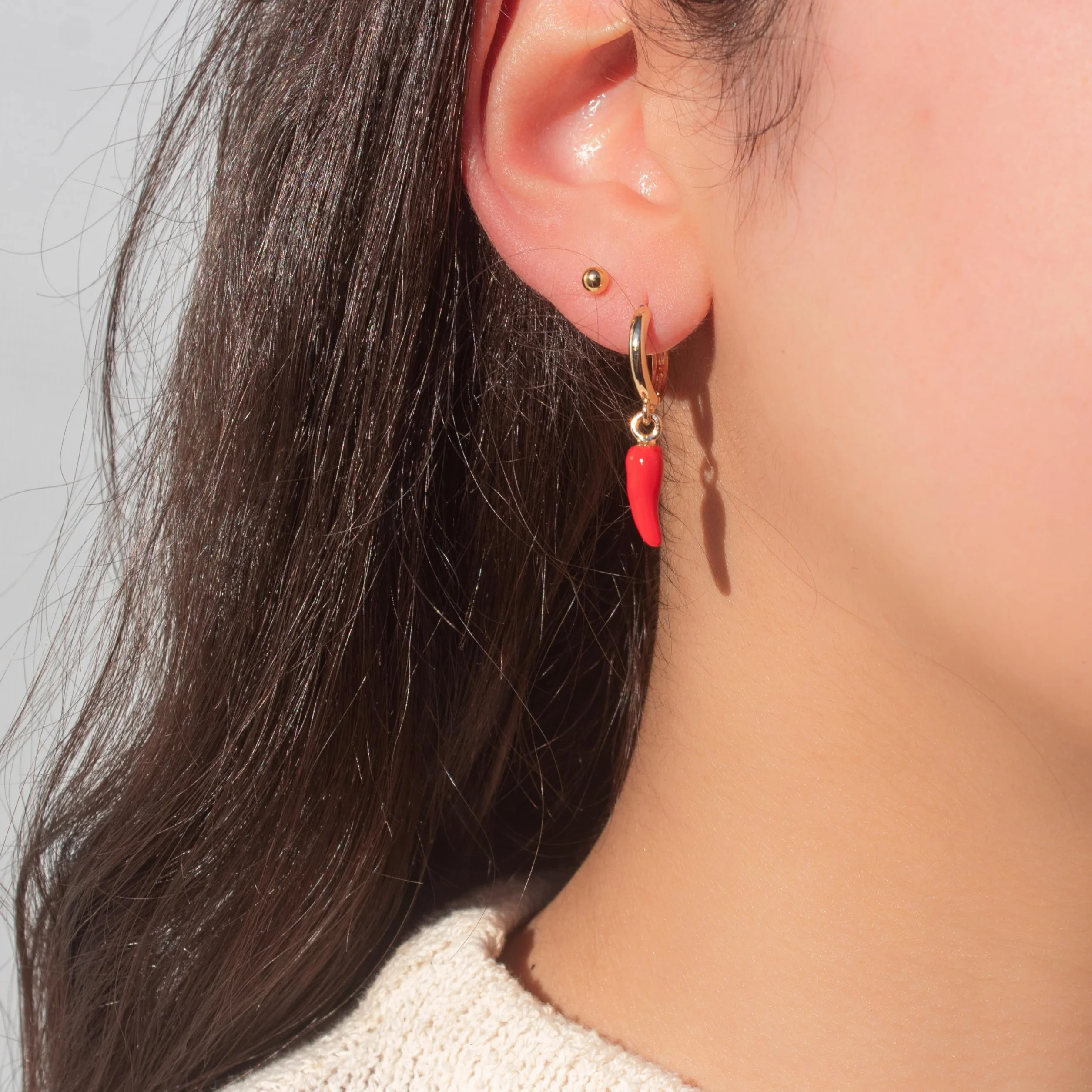 Orecchini Peperoncino Cerchi Dorati Donna Placcati Oro 14k Smaltato Lucente Regalo Rosso