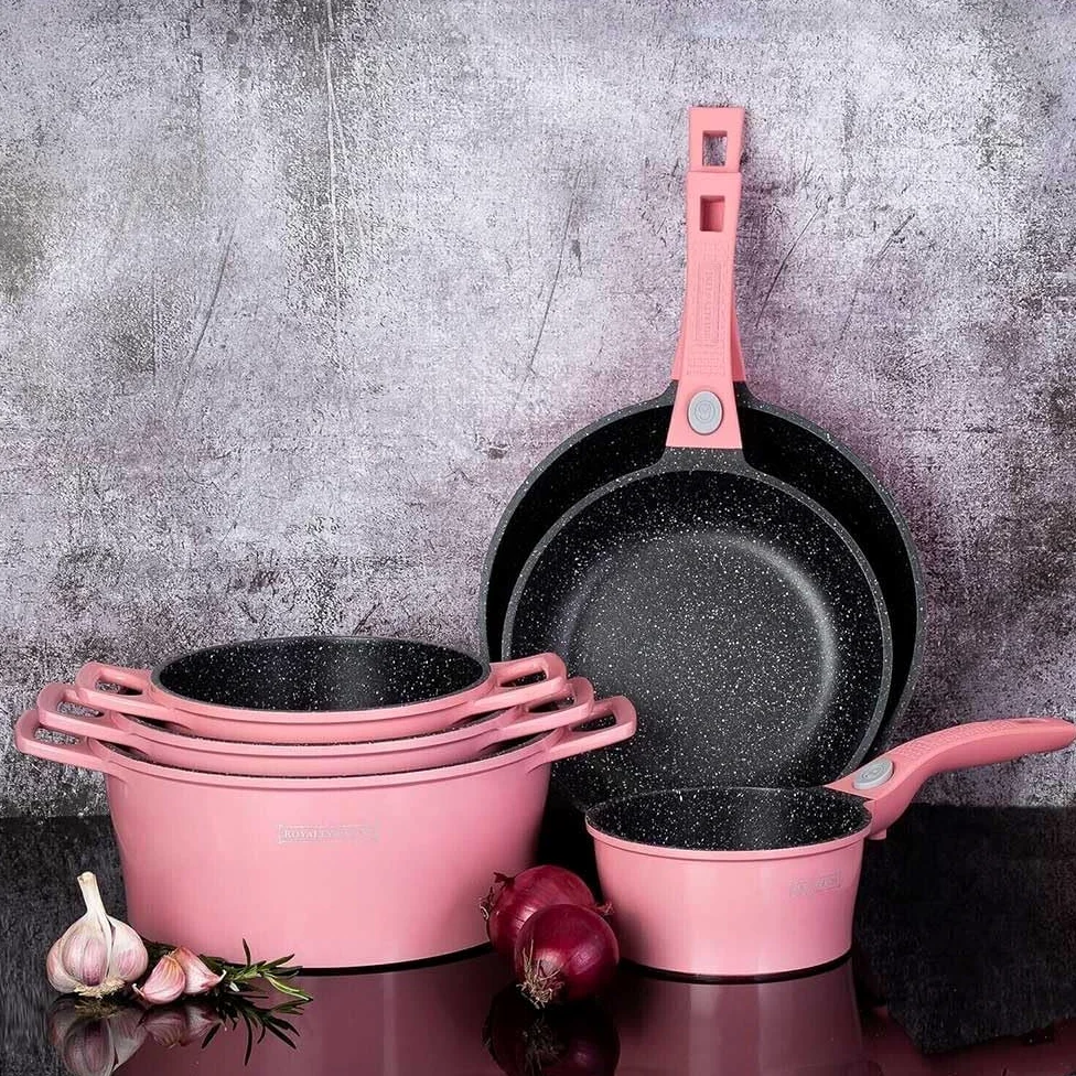 Batteria Pentole e Padelle 17 Pz in Alluminio pressofuso Antiaderente Rivestimento In Marmo ideale per Piano Induzione o Gas, Coperchi in Vetro e Utensili Inclusi Royalty RL-ES2014M (Rosa)