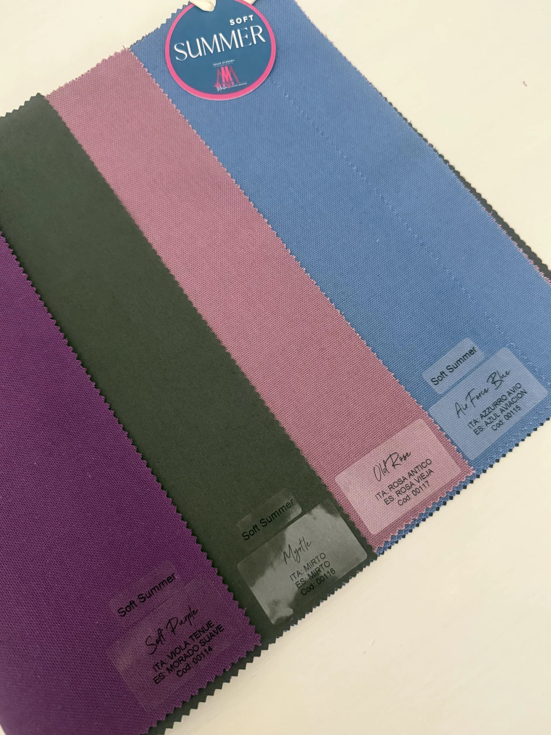 Mini Kit Integrazione Colori Armocromia– 4 Drappi Premium per integrare il tuo Kit Base | Compatibili con Maison Image Academy e Altri Brand (ICONIC - SOFT SUMMER 2)