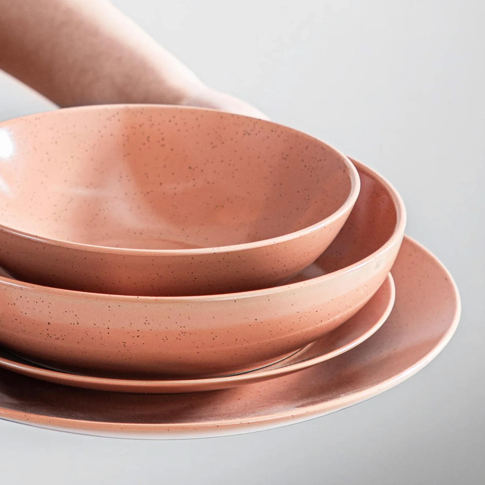 vancasso Sabine Set di stoviglie da 32 pezzi in gres, set di piatti semi-opachi, 8 Piatti Piani, 8 Piatti Dessert, 8 Piatti Fondi e 8 Ciotole Cereali servizio per 8 persone, terracotta