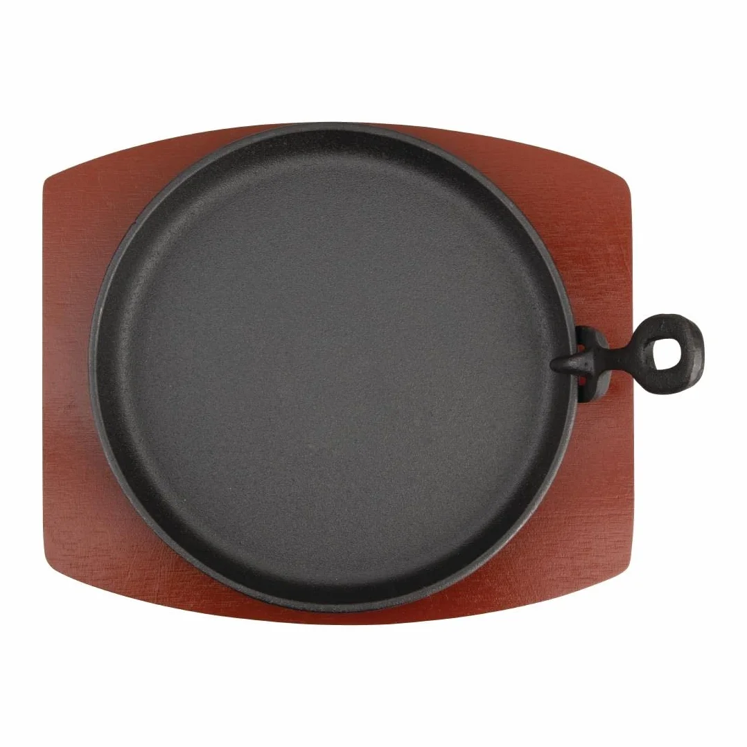 Olympia ghisa rotonda Sizzler con supporto in legno 220 mm piatto da portata