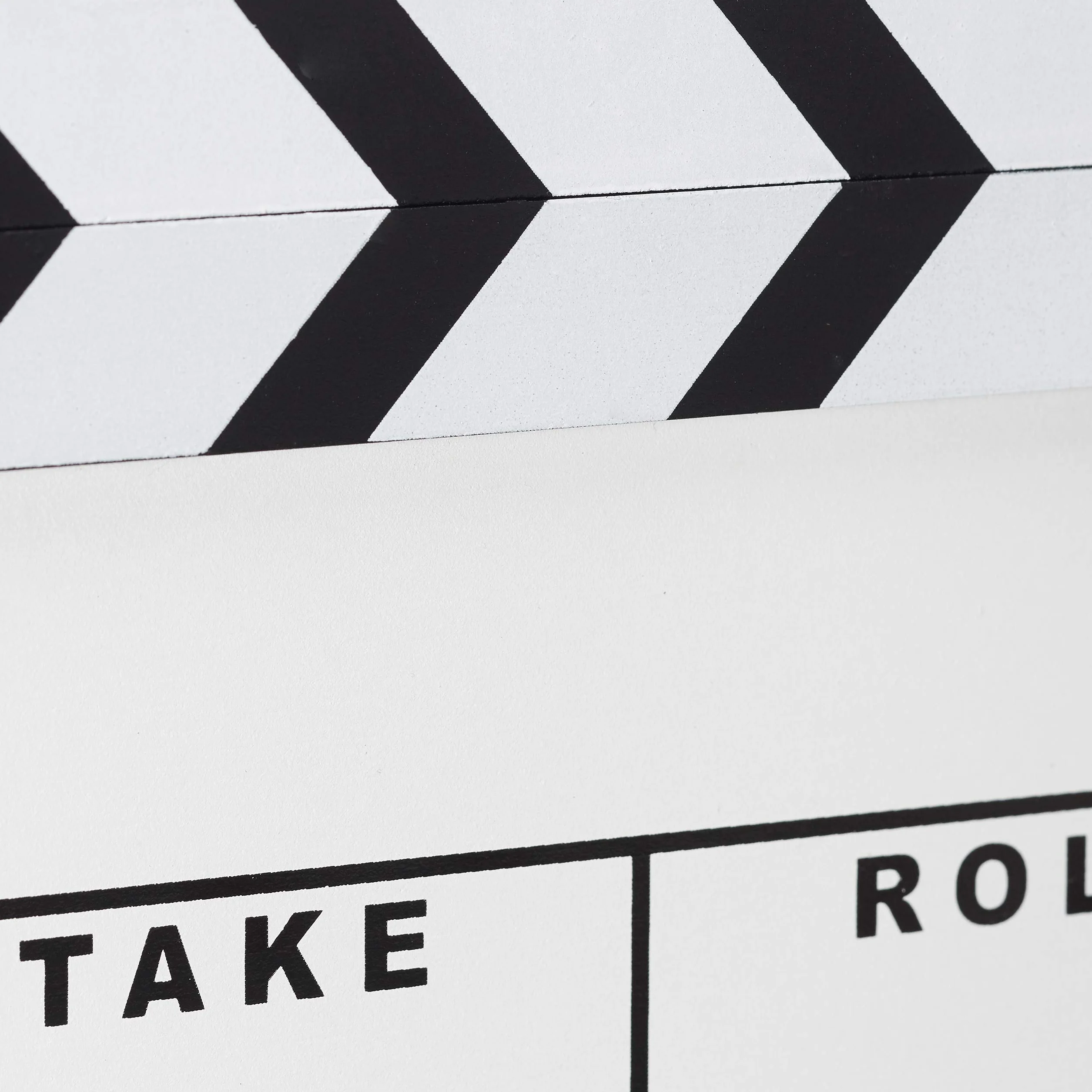 Relaxdays Ciak Professionale in Legno, Accessori Regista Feste a Tema Film, Clapperboard Scrivibile, HxL 26x30cm, Bianco