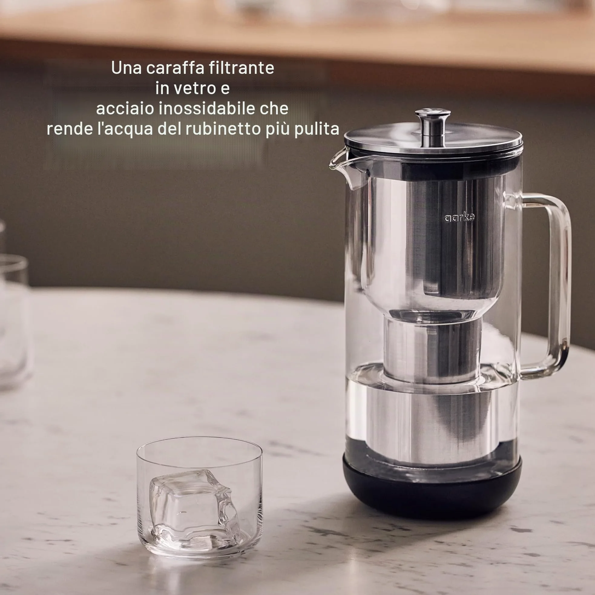 Aarke Purificatore, caraffa filtrante in vetro e acciaio inox, 2,4 l/10 tazze, con sacchetto di ricarica aarke Pure