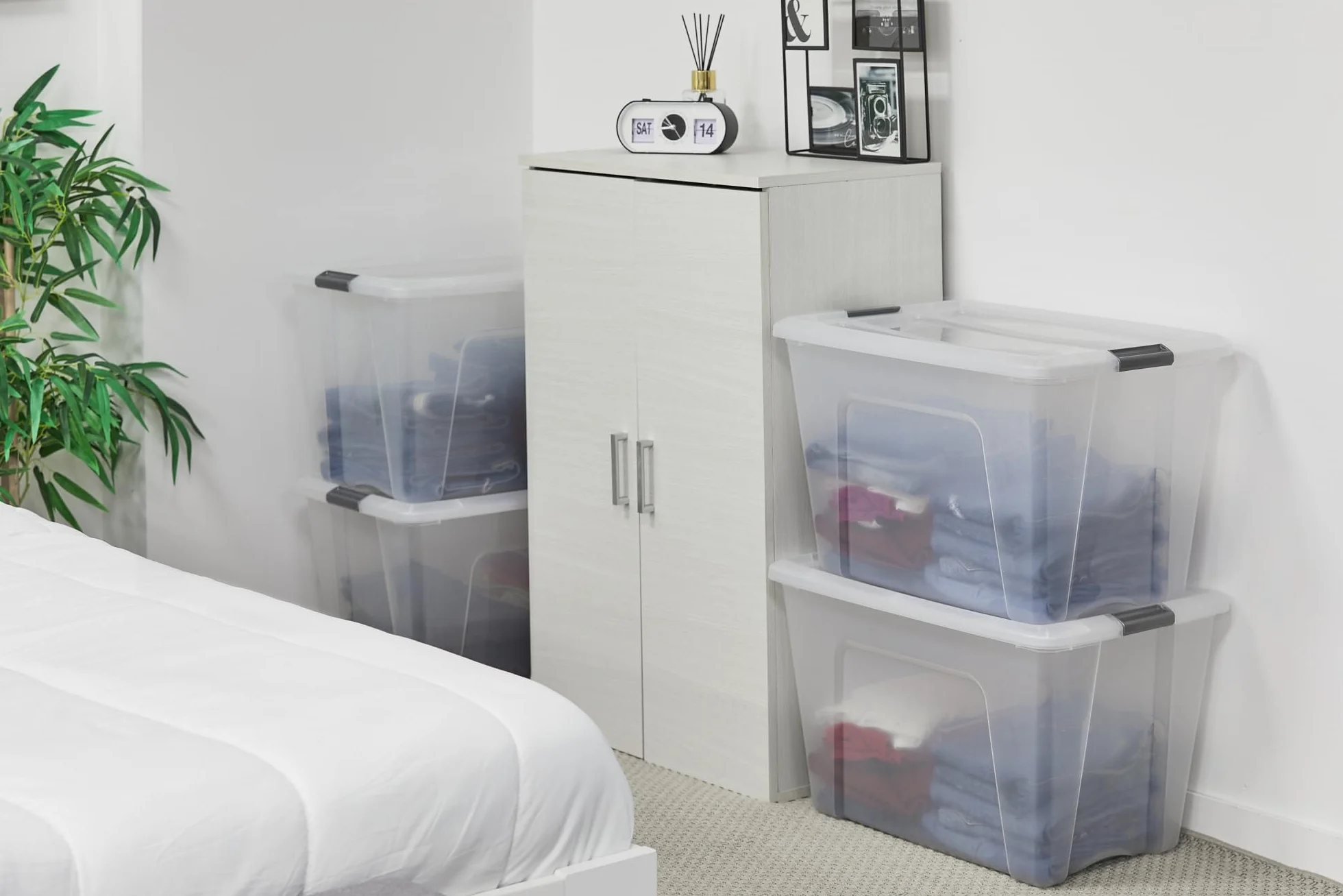 Iris Ohyama 4 scatole portaoggetti in plastica 60 L impilabili con coperchio trasparente