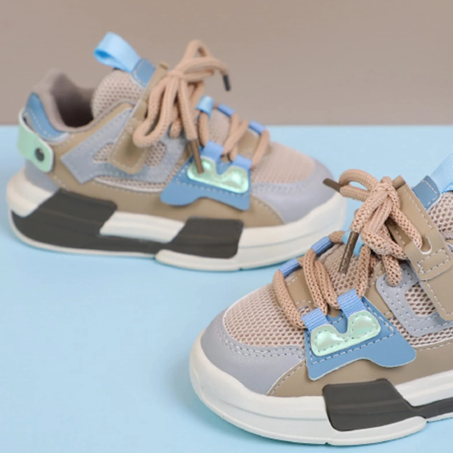 TOPINCN Scarpe Sportive per Bambini, Sneakers per Bambini Scarpe da Corsa per Bambini Scarpe da Ginnastica Atletiche Traspiranti Leggere Chiusure Ad Anello Scarpe Casual per Bambini
