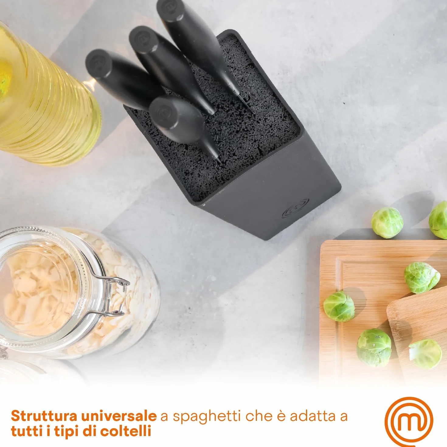 MasterChef Set Coltelli da Cucina 5 Pezzi, Acciaio Inox, Lama Affilato, Ceppo Universale Nero