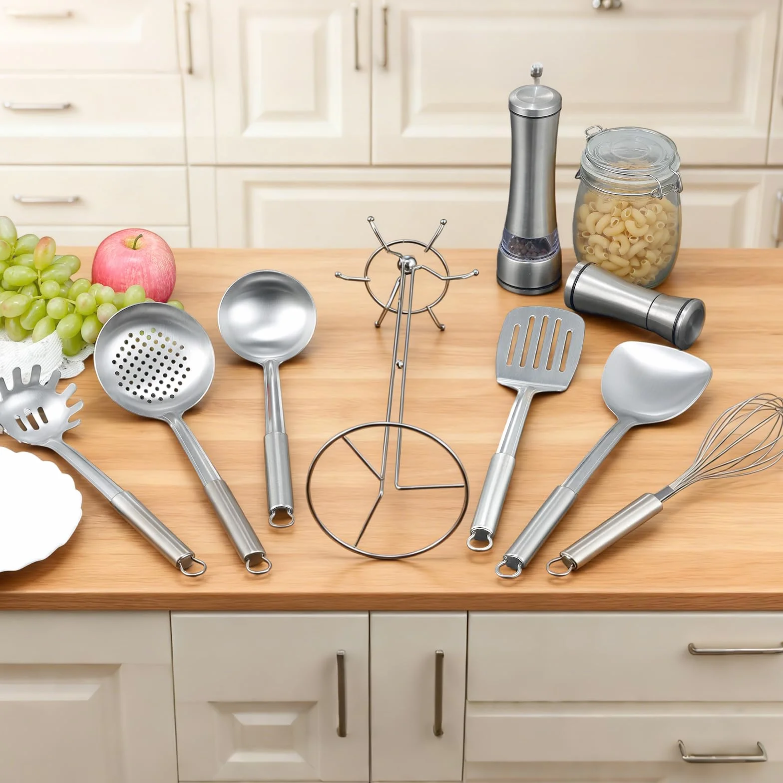 Set 7 utensili cucina acciaio inox con manico appendibile lavabile in lavastoviglie