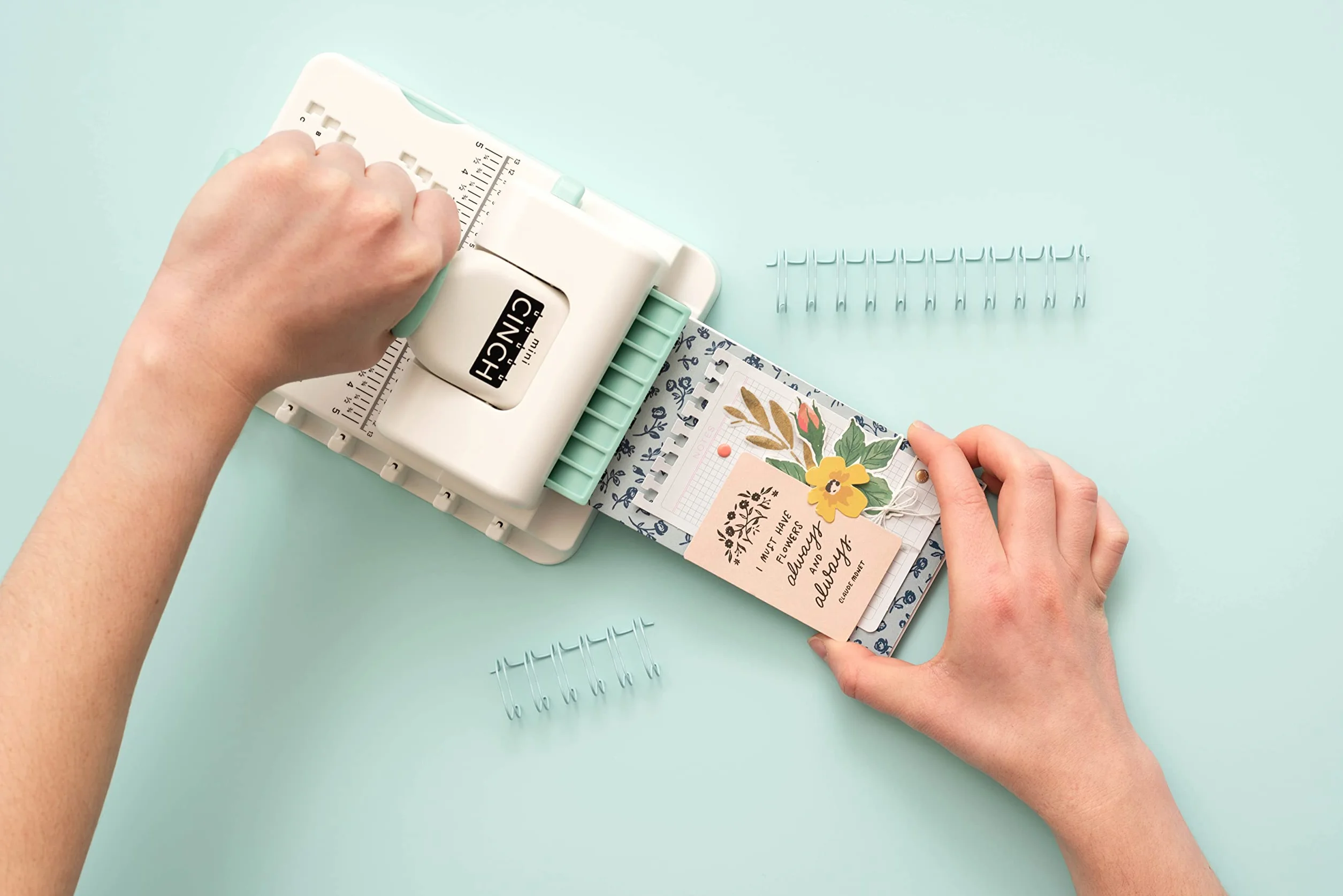 We R Memory Keepers Mini Cinch Bookbinding Machine Binding Tool, Altro Materiale, Bianco, OS
