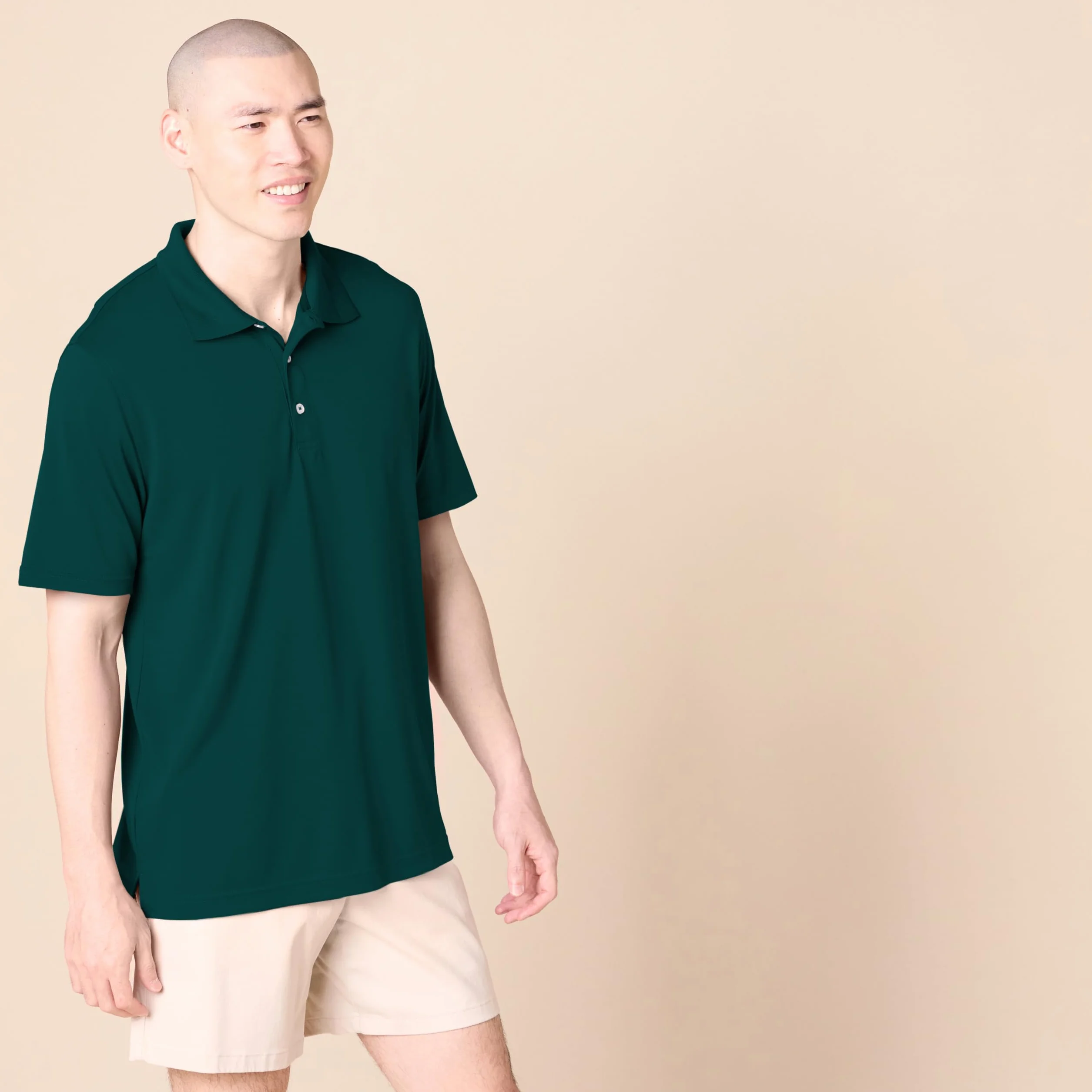 Amazon Essentials Uomo Polo da Golf a Maniche Corte Asciugatura Rapida