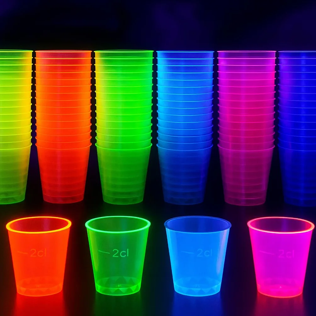 Matana 150 Bicchieri da Shot in Plastica Colorati 30ml Reattivo alla Luce Nera UV