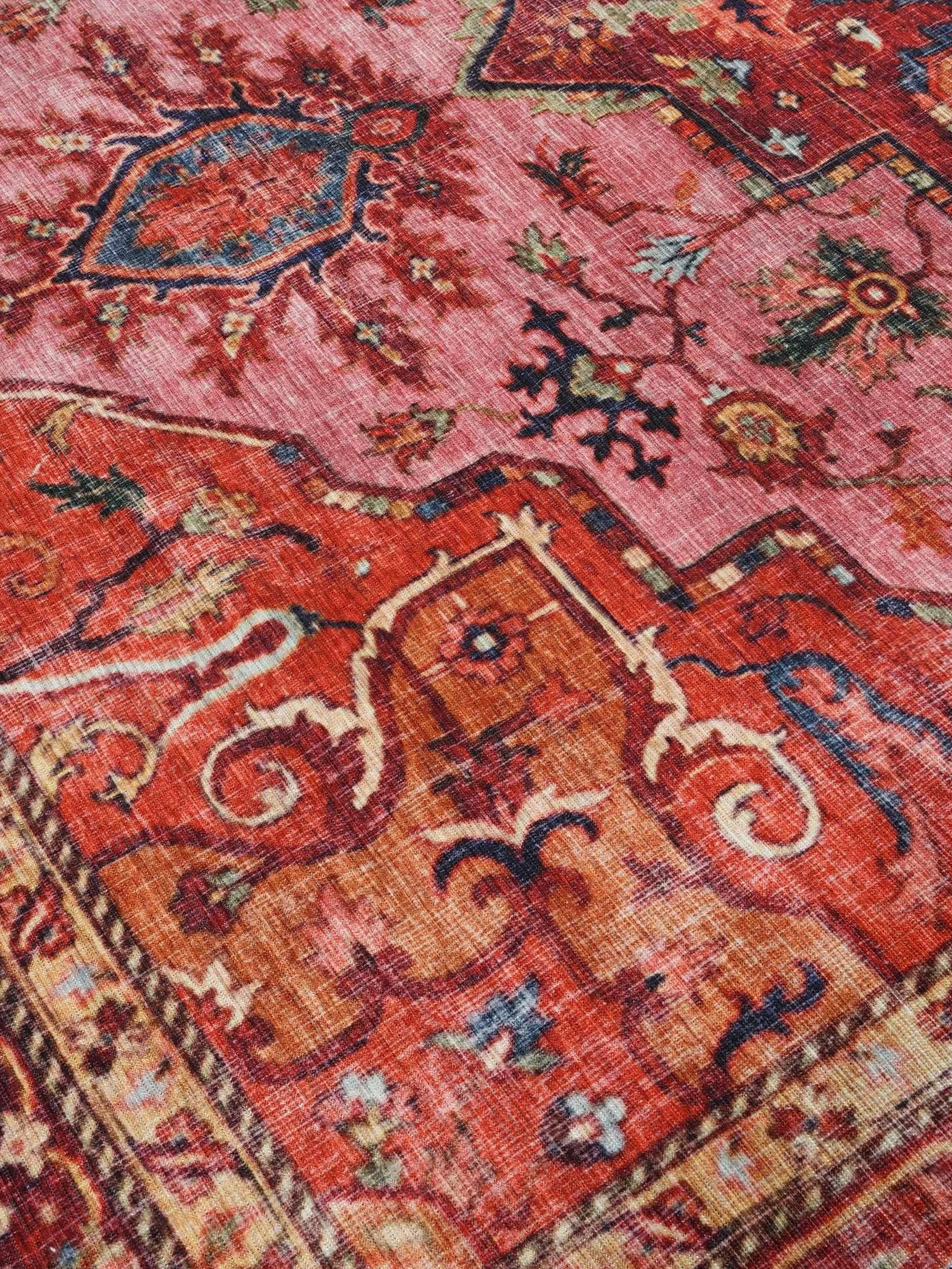 RugVista Georgia Oriental, Tappeto, Orientali, 160 x 230 cm, Rettangolare, Pelo corto, Soggiorno, Camera da letto, Cucina, Lavabile in lavatrice, Rosso/Rosa