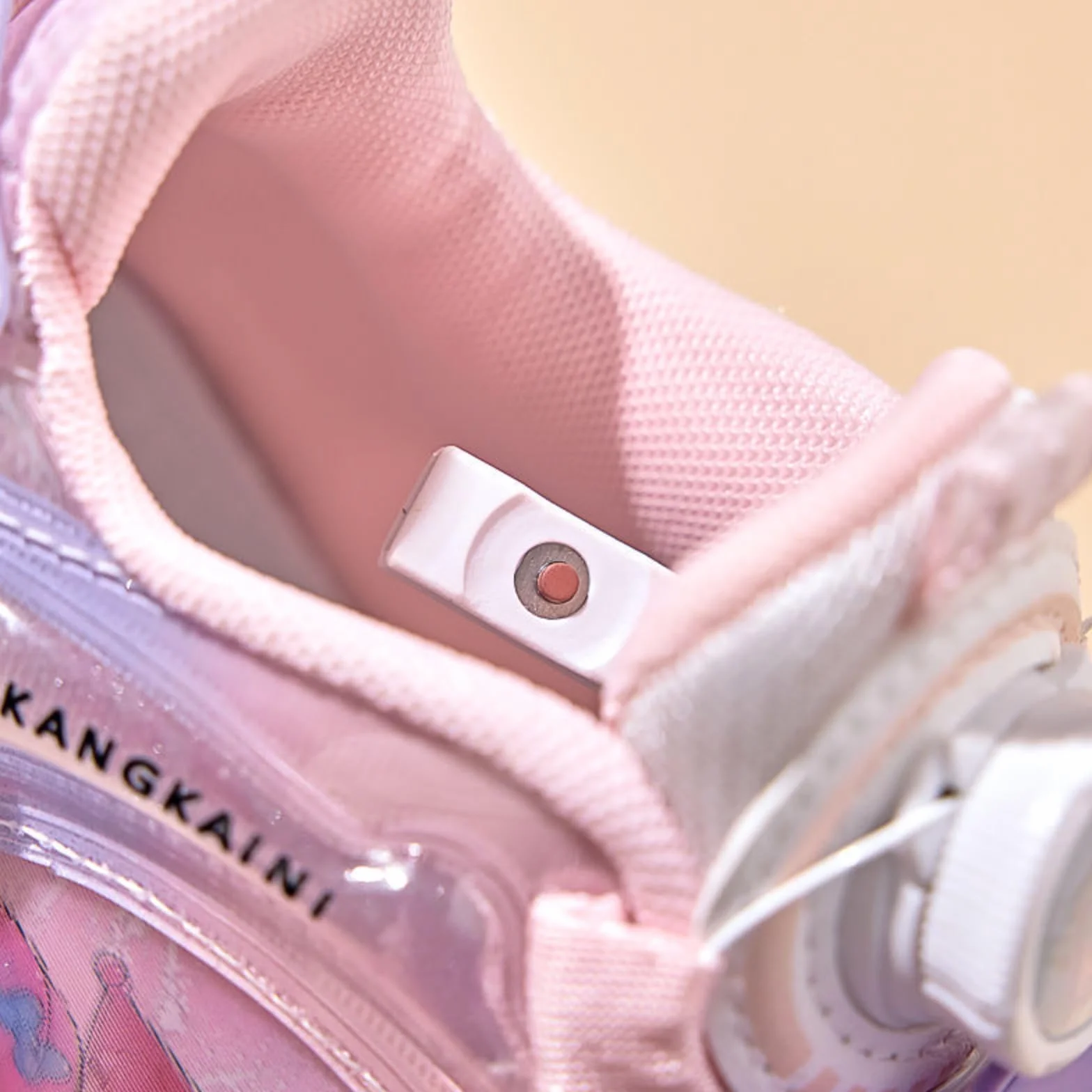 Pattini a rotelle LED per Bambini, Scarpe da Skate Regolabili a Quattro Ruote con Luci