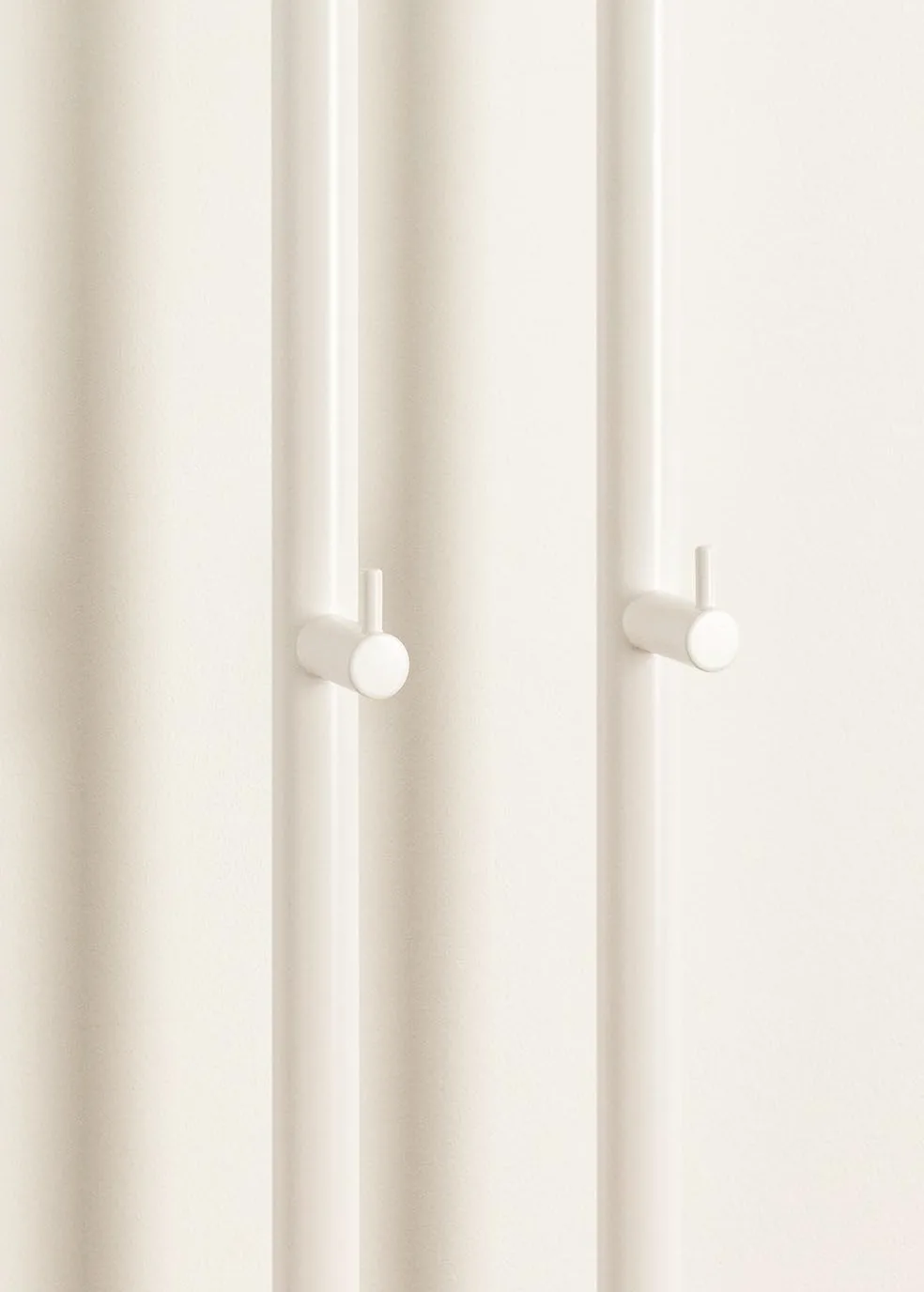 CREATE / Warm Towel Tube/Portasciugamani Elettrico 2 Barre Bianco/Design Verticale, 150 x 13 cm, 2 impostazioni Temperatura, Timer, Acciaio Inossidabile, 120 W