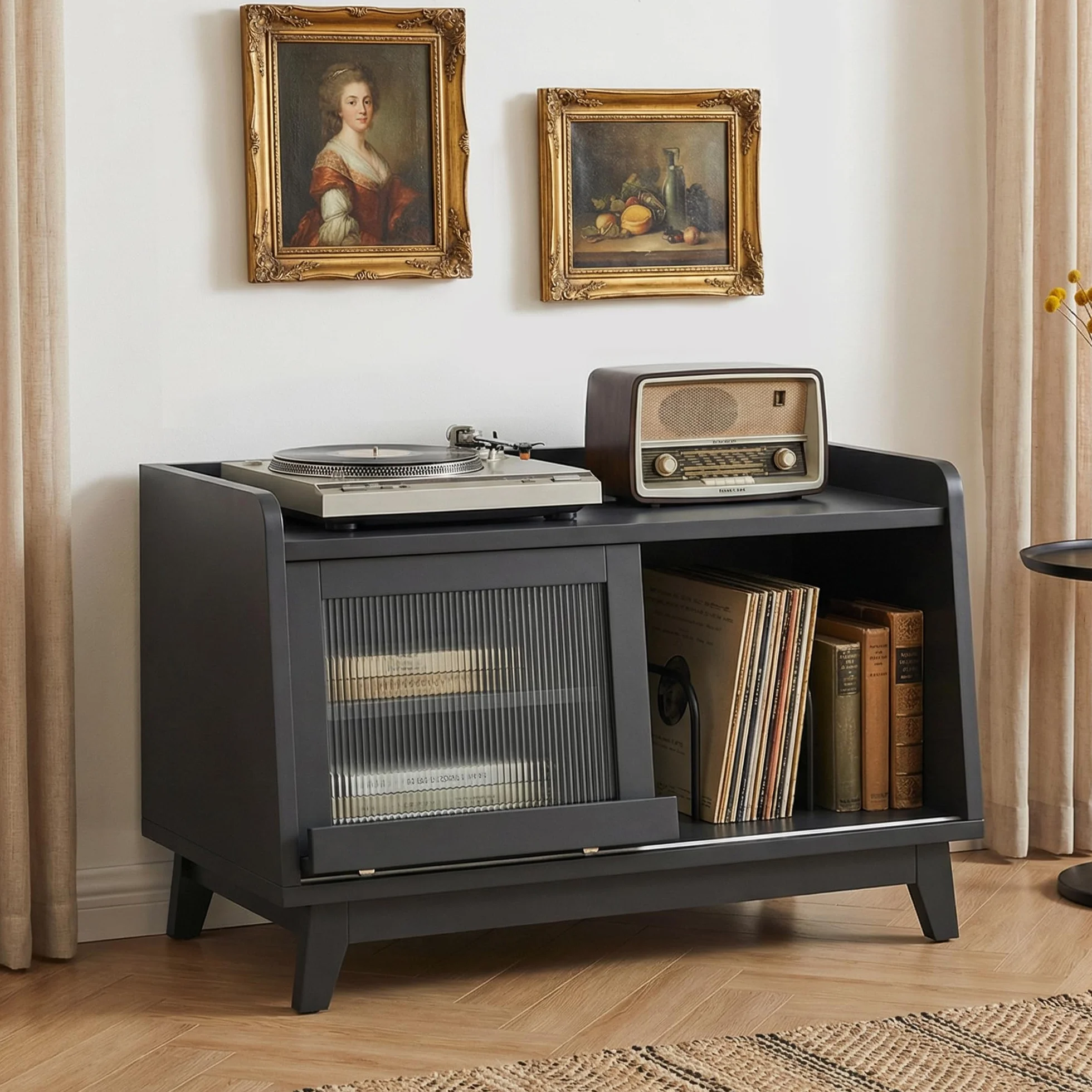 Mobile Giradischi,Con Presa di Corrente e Porta Scorrevole in Vetro Tavolo Per Giradischi in Legno, Può Contenere Oltre 200 Album,Supporto Per Giradischi Con Spazio (Black)