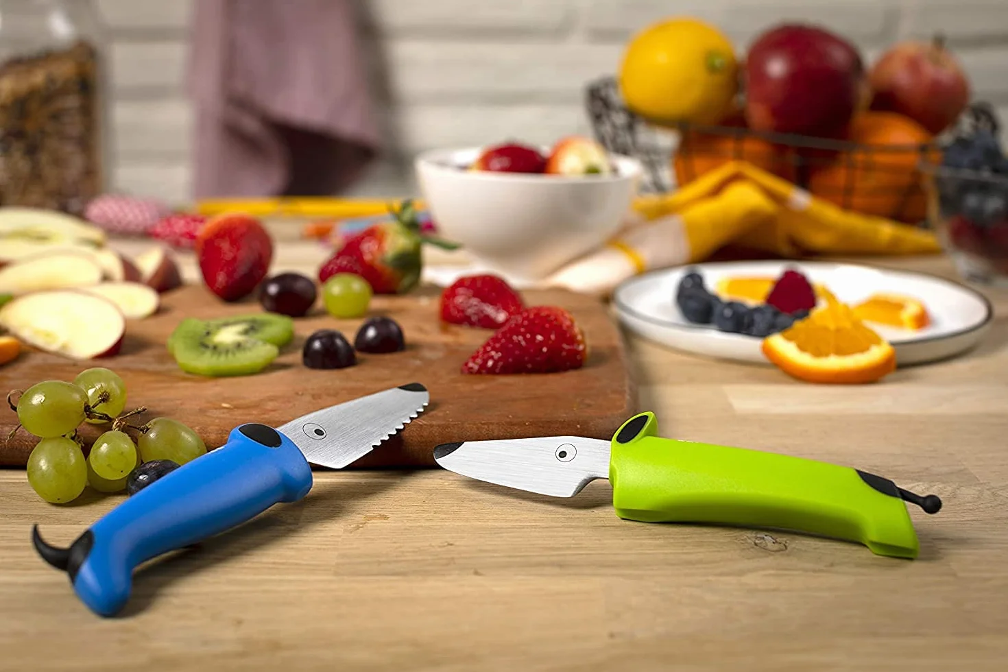KUHN RIKON Kinderkitchen - Coltello per cani con lama seghettata, colore: blu