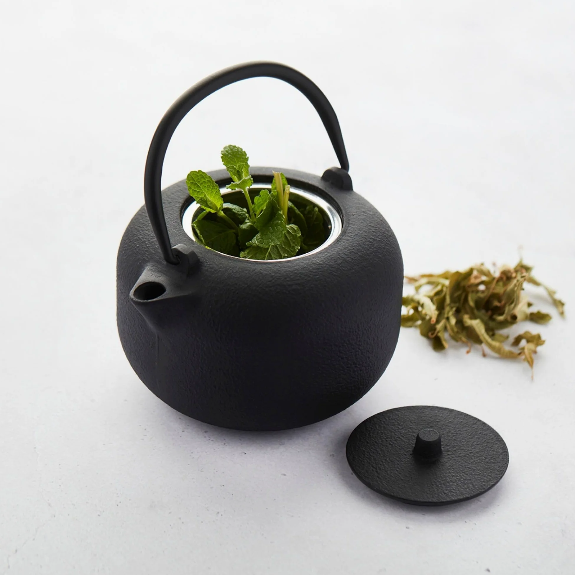 Point-Virgule - Teiera con infusore per tè - Ghisa - 350 ml