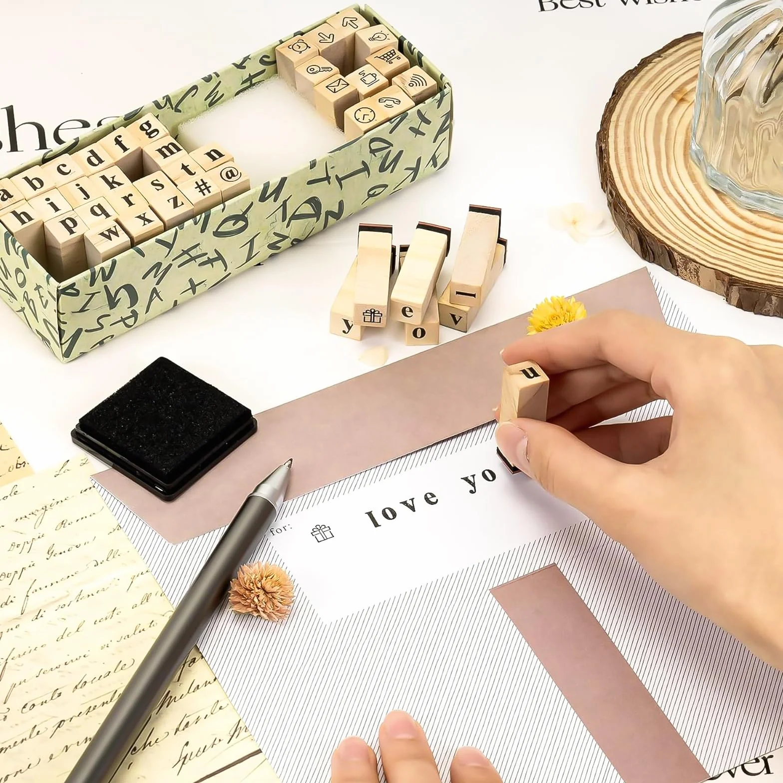 80 Pz Timbri Lettere Alfabeto, Timbro in Legno Include Lettere, Numeri e Simboli con Tampone D'inchiostro per Scrapbooking/Artigianato/DIY Biglietti