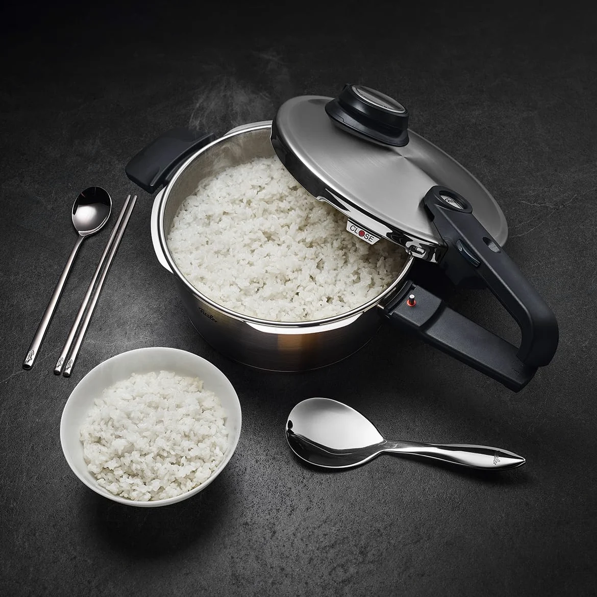 Fissler Vitavit Premium Pentola a pressione in acciaio inox 1.8 L, 18 cm, 4 livelli di cottura, incluso inserto, adatta a fornelli a induzione