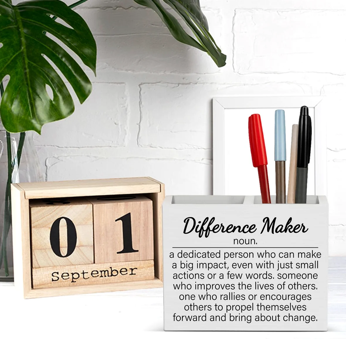 Difference Maker Bosses Day Regali per donne uomini manager divertente decorazione per ufficio per le donne portamatite in legno decorazioni per la festa del capo nazionale regali per leader risorse