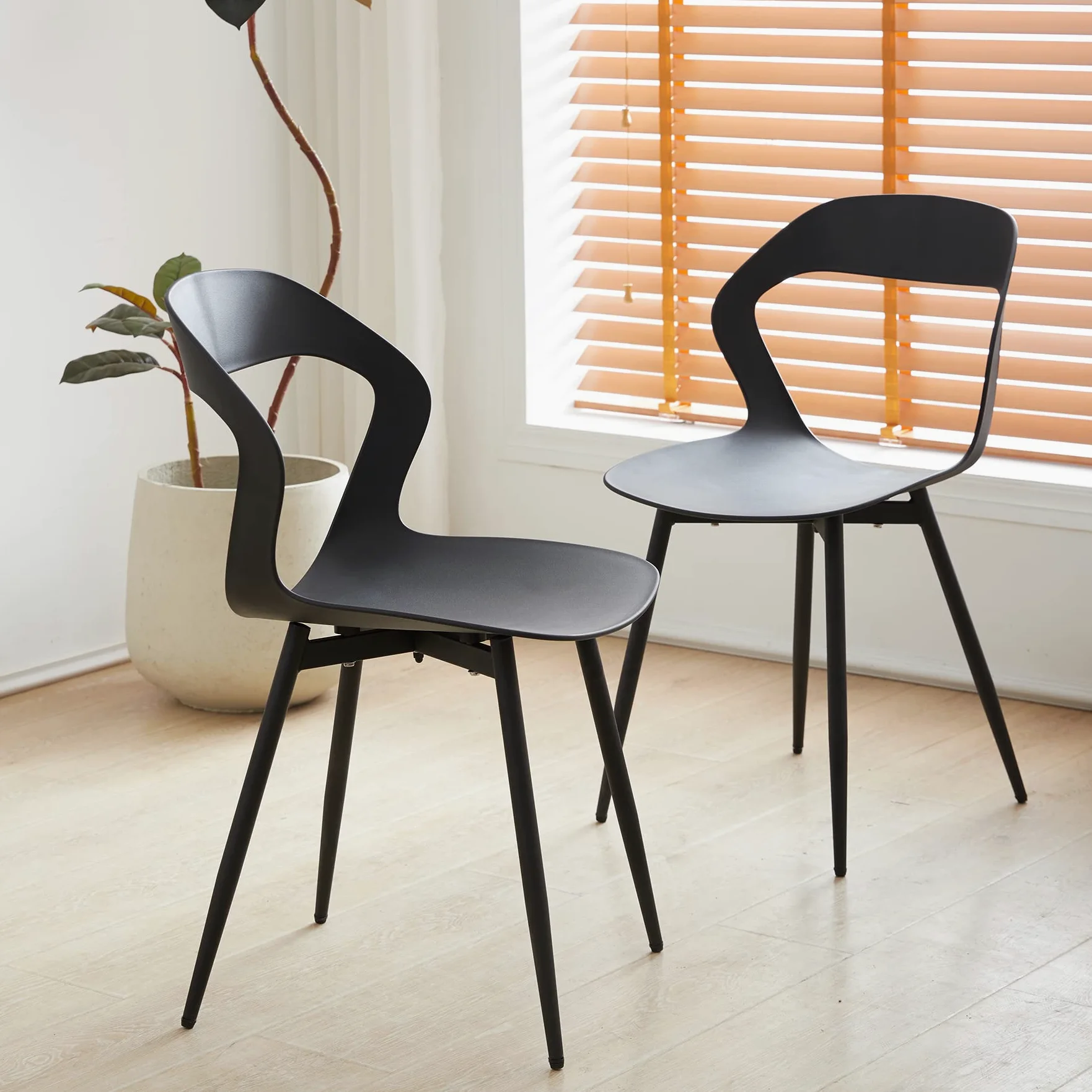 GrandCA HOME Set di 6 Sedie da Pranzo o Sedia da Ufficio con Gambe in Metallo, Sedie da Cucina per Soggiorno, Sala da Pranzo, Sala Riunioni,Nero+Nero
