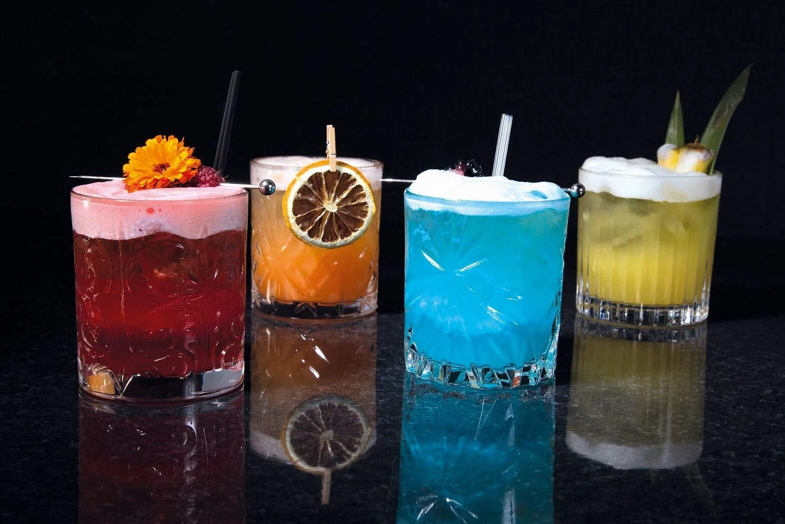 RCR Cristalleria Italiana Mixology 4 Bicchieri Vetro Trasparente