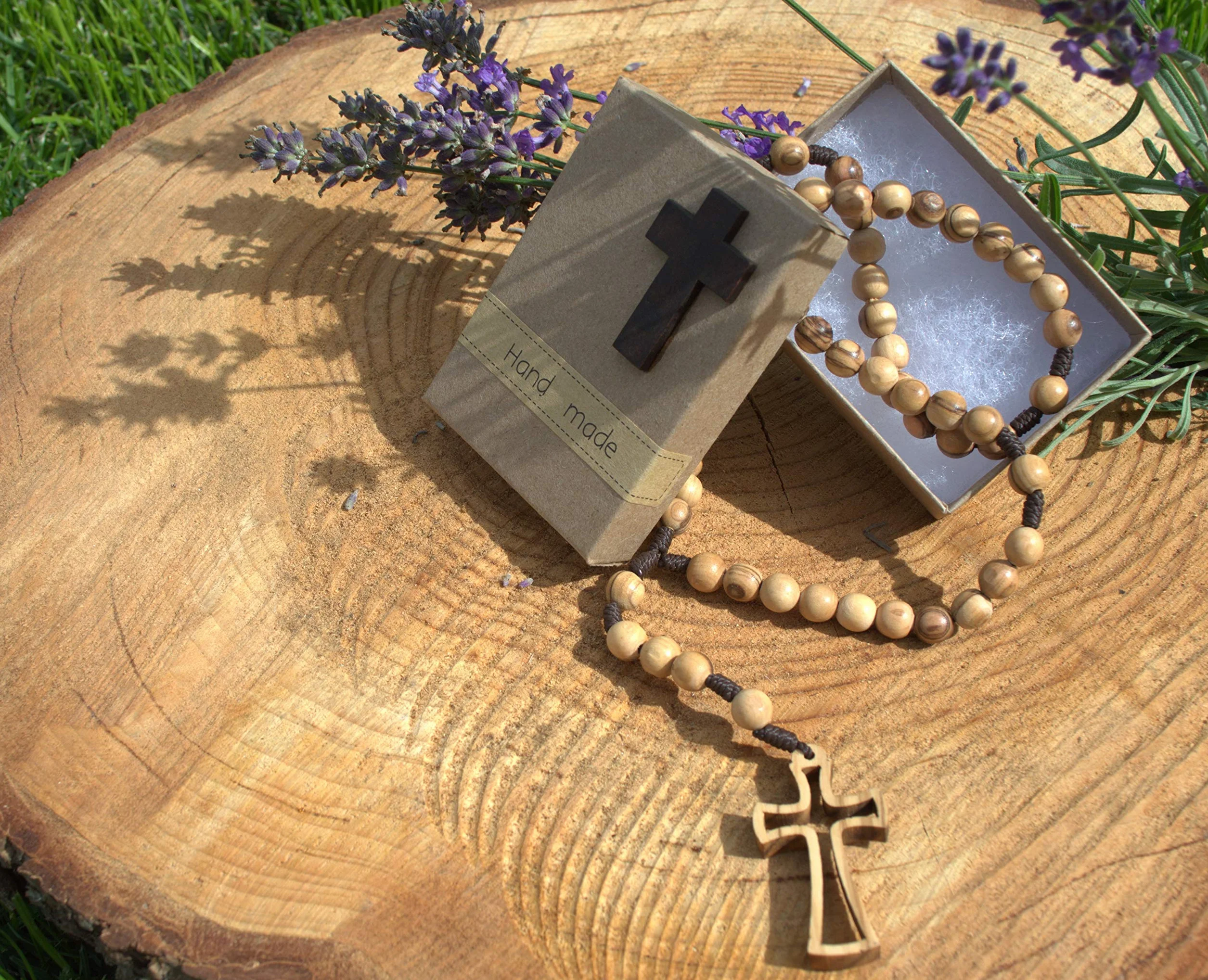 rosario in legno d'ulivo fatto a mano a Gerusalemme, rosario in scatola di carta Kraft con crocifisso, regalo battesimo, comunione, feste cristiane, nascita, compleanno, protezione auto, casa