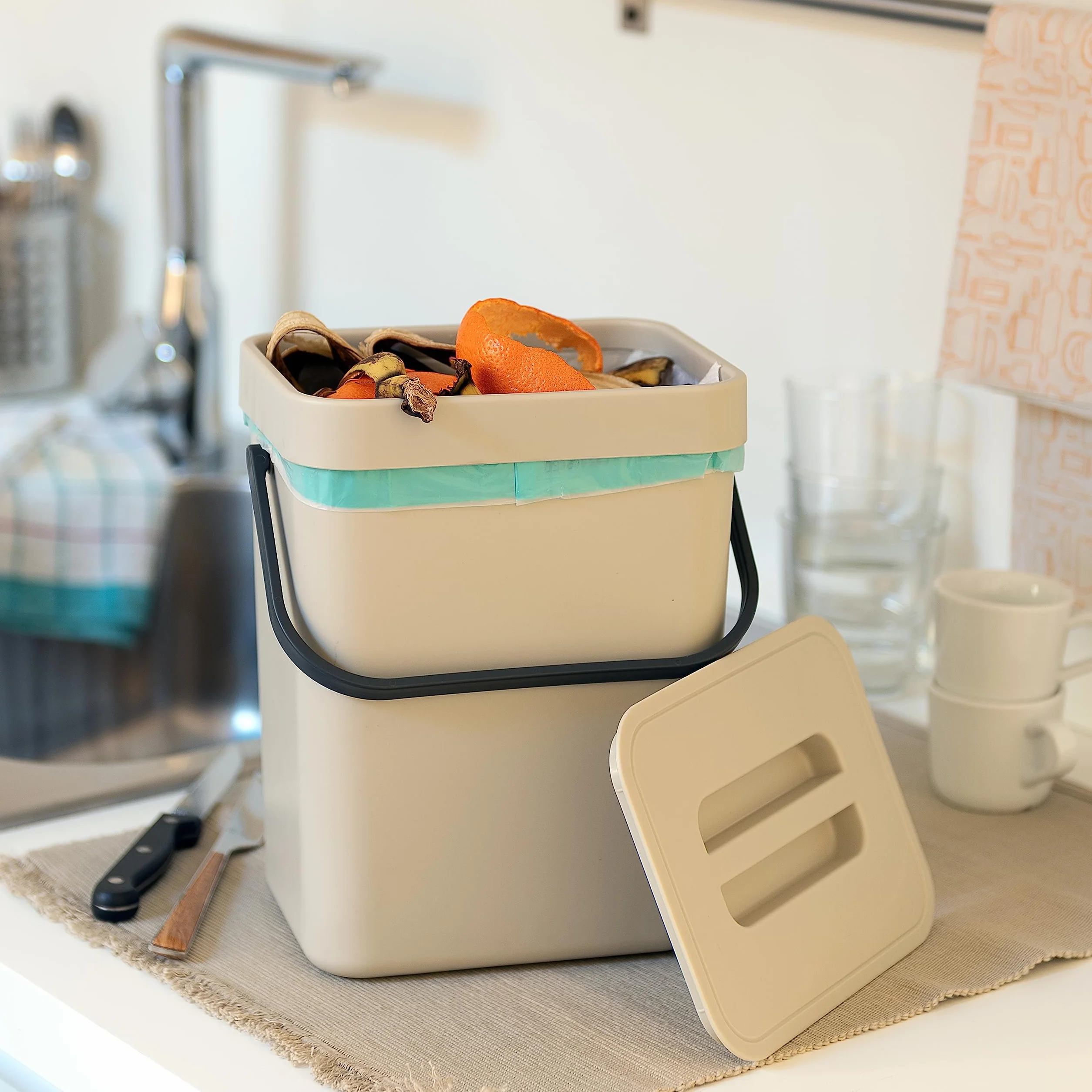 PATTUMIERA RIFIUTI ORGANICI GINO 5 lt ghiaccio