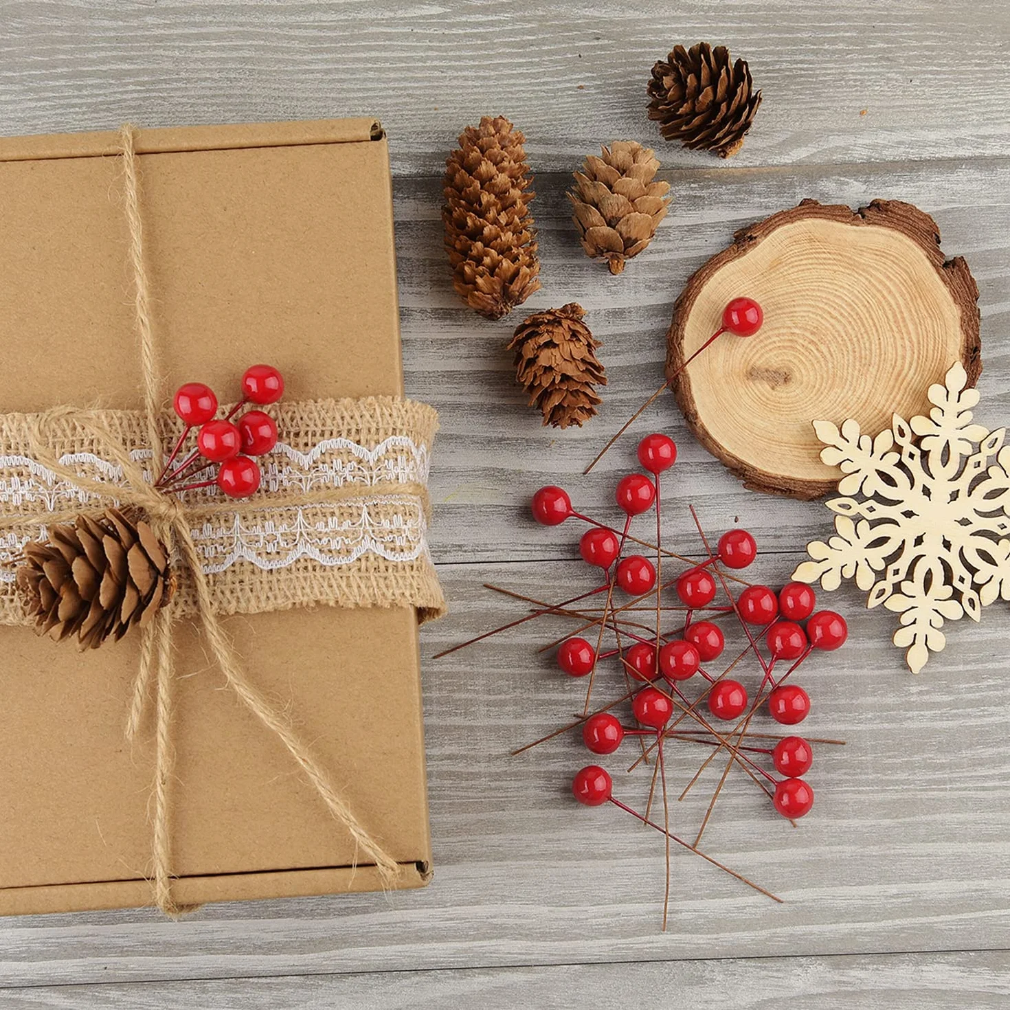 150 PCS Mini 10 mm Artificiale Bacche di Agrifoglio Decorazioni Albero di Natale Fai da Te