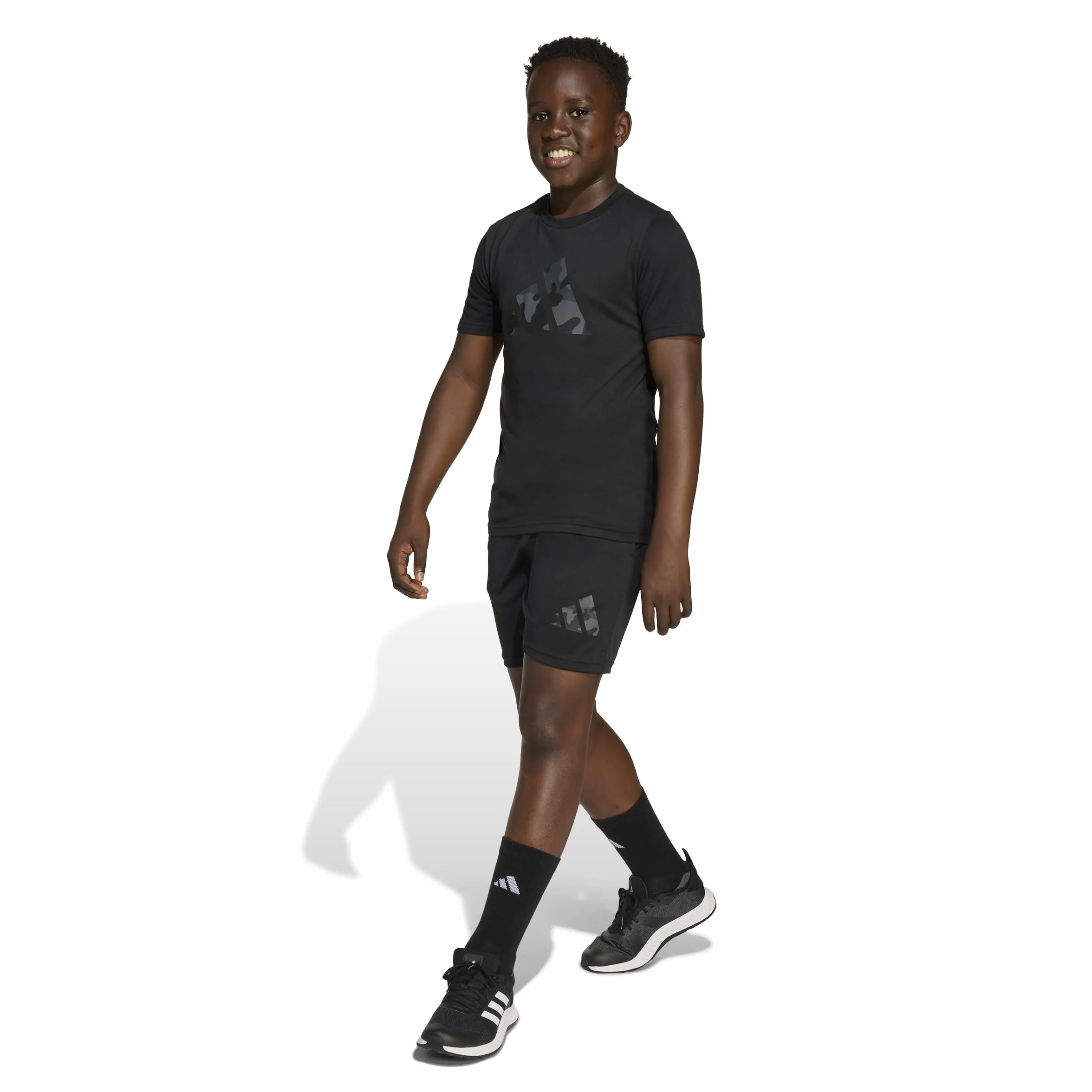 adidas Train Essentials Camo Print Sport Set ALTRO ABITO Unisex - Bambini e ragazzi