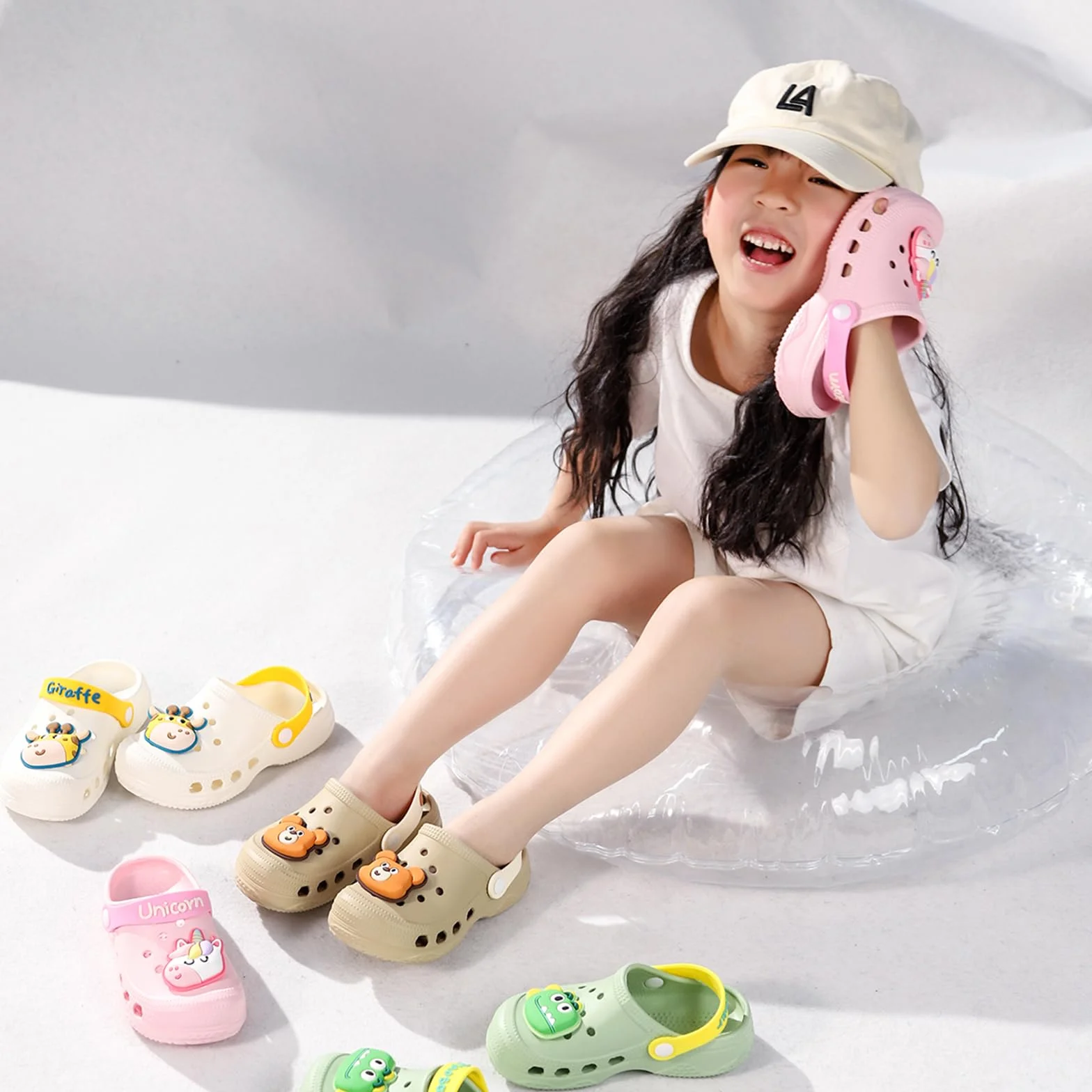 Meik Mangni Zoccoli per Bambini Sabot Estate Scarpe da Giardino Ragazzi Ragazze Antiscivolo Sandali da Spiaggia Carino Ciabatte 19-33 EU