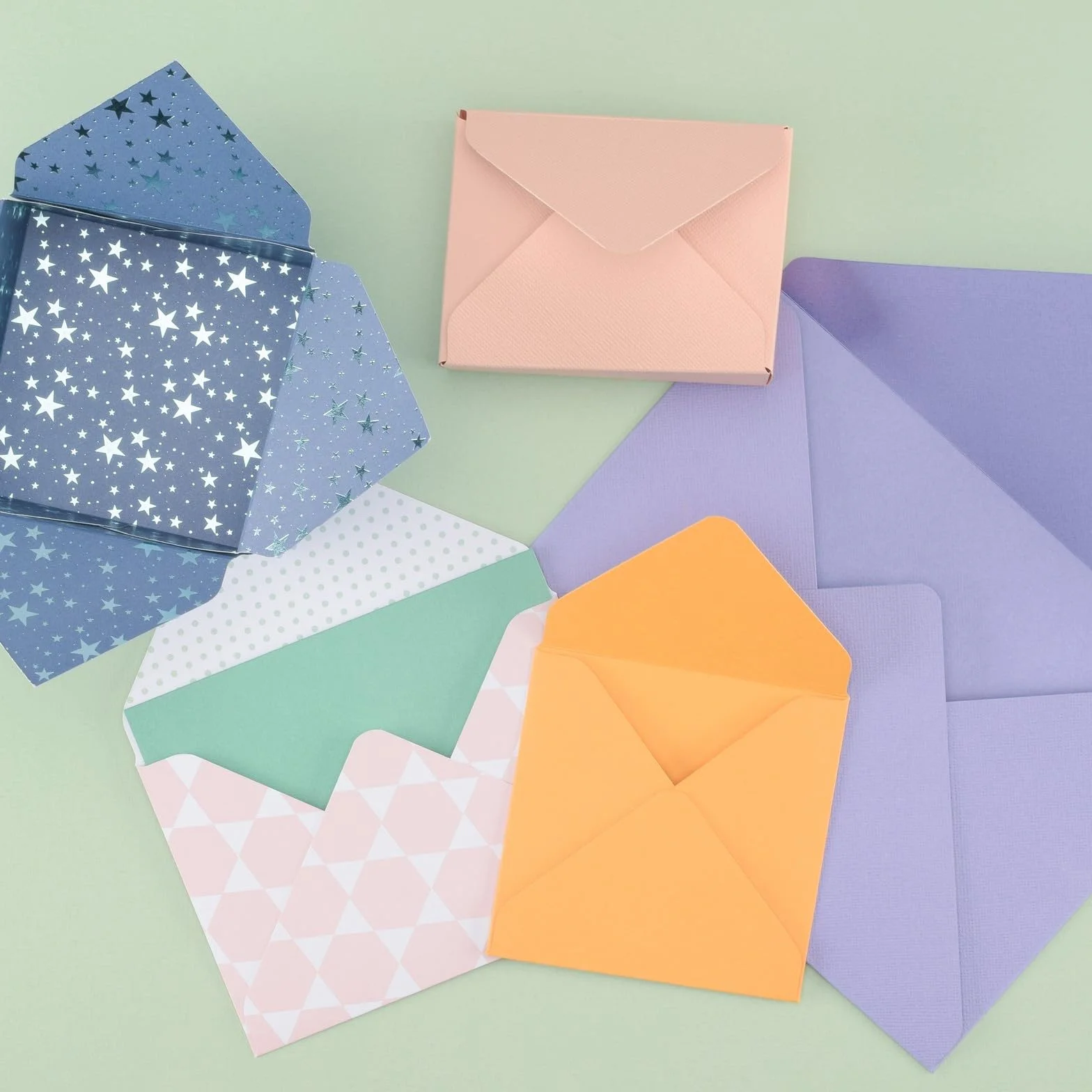 Vaessen Creative Kit per Realizzare Biglietti e Buste, con punzonatrice in plastica/Acciaio, Grigio