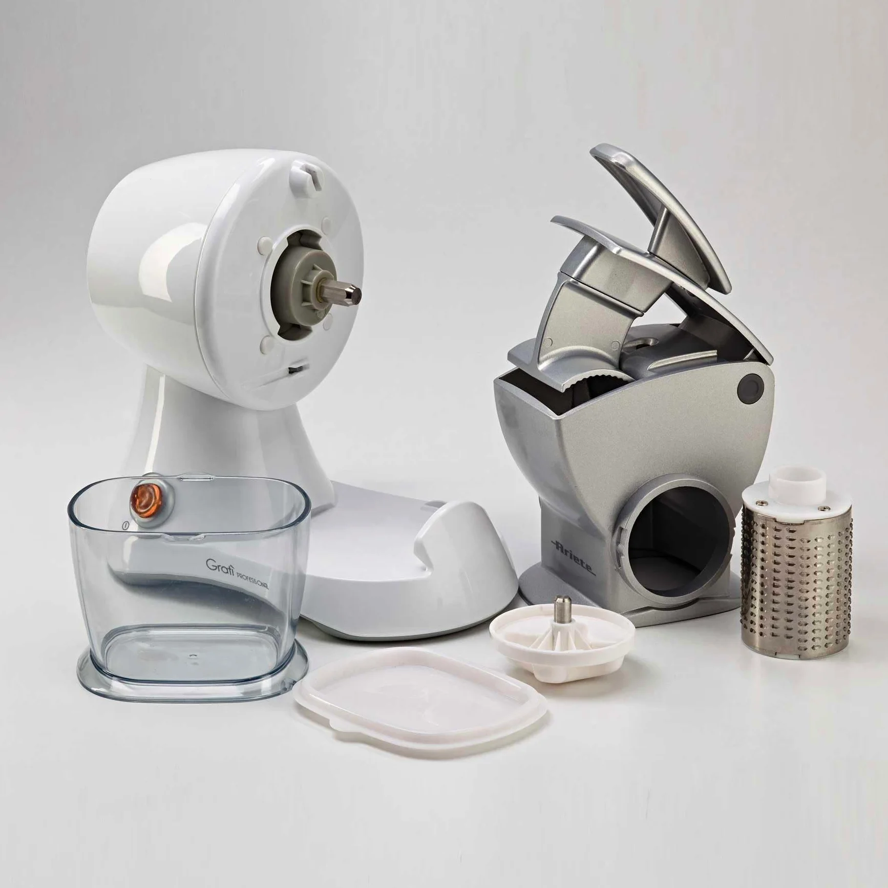 448 Gratì Professional - Grattugia elettrica con rullo professionale, Contenitore estraibile con tappo salvafreschezza, 120W