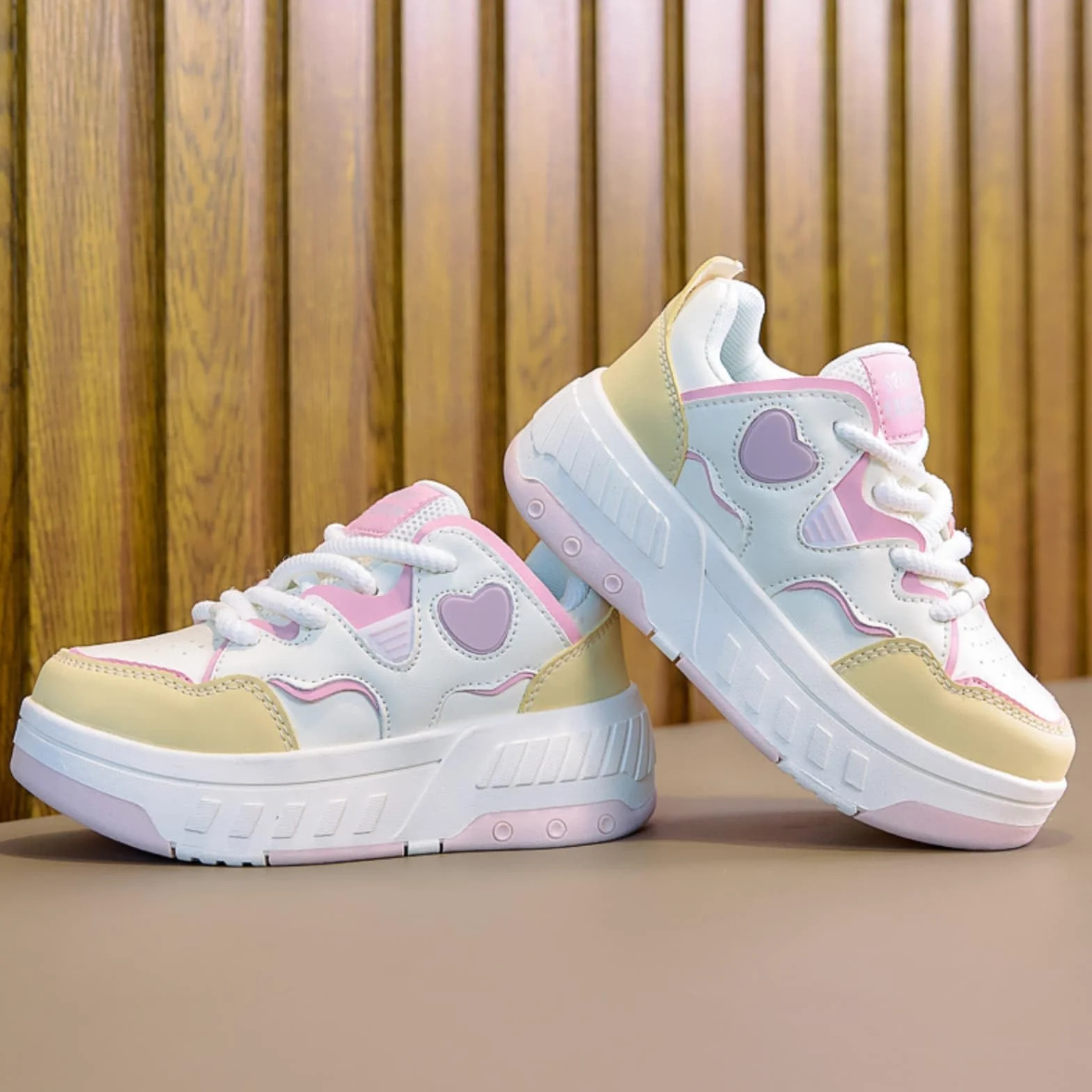 Surwin Scarpe con Rotelle Bambina 4 Ruote, Scarpe Skateboard Ruote Bambino 2 in 1 Sneaker 30-39 EU