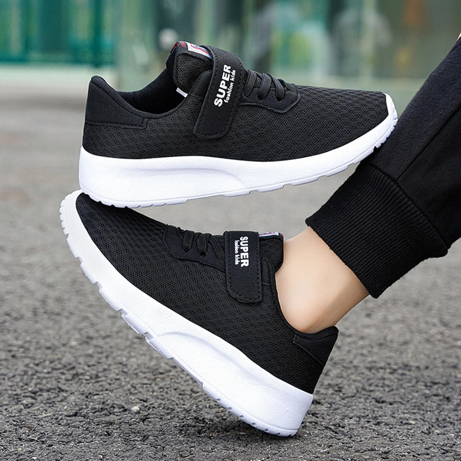 Scarpe da ginnastica per bambini, leggere, traspiranti, senza lacci, per ragazzi e ragazze, con suola flessibile, costruzione durevole, scarpe da corsa per bambini per attività scolastiche e