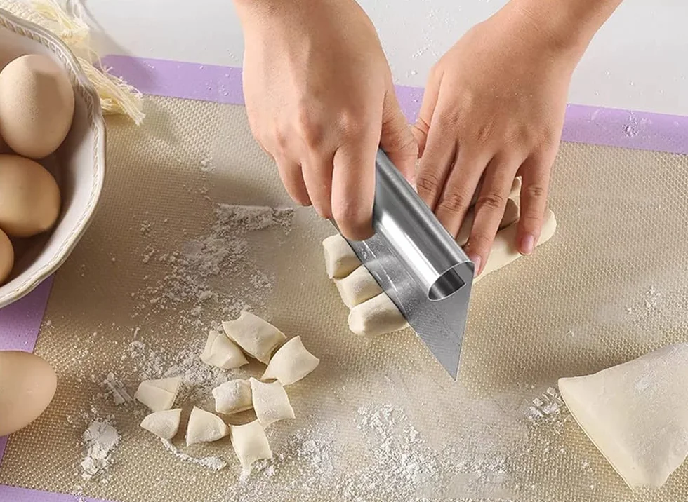 Chitarra Abruzzese per Pasta Fresca - Tagliapasta inox doppio lato con Spatola e Mattarello
