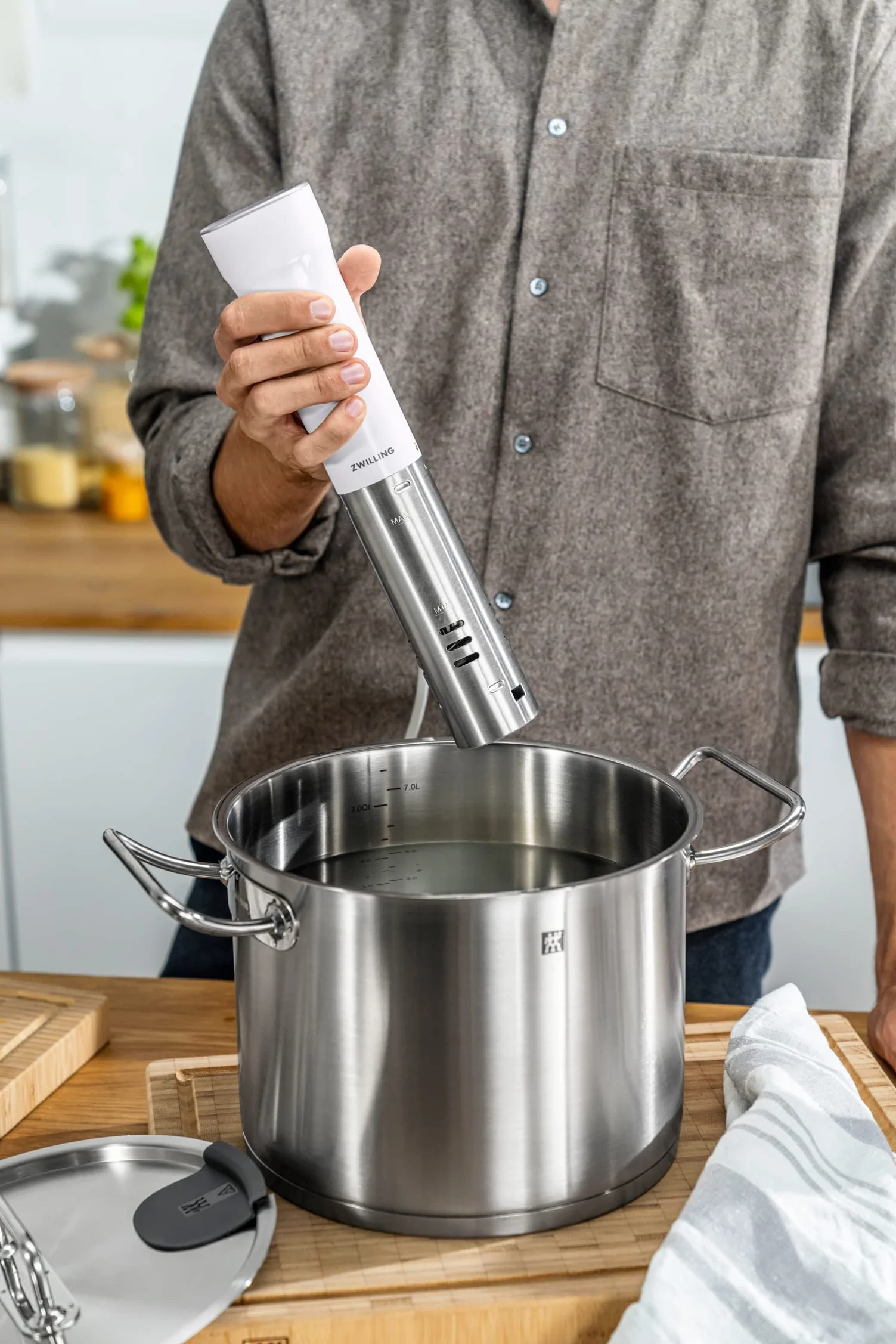 ZWILLING ENFINIGY Sous-vide stick, biały, z wyświetlaczem dotykowym