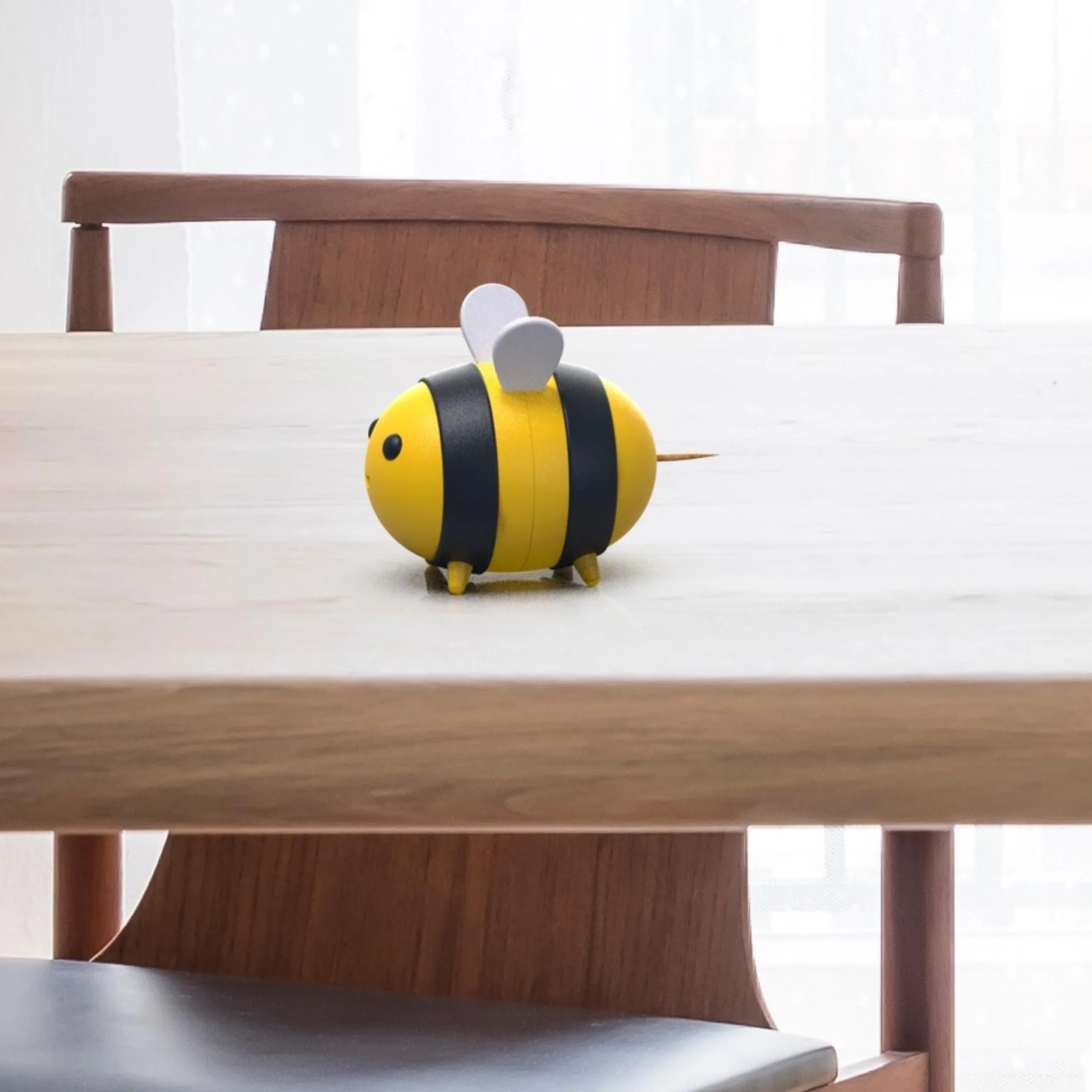 Winkee Dispenser per Stuzzicadenti a Forma di Ape, Pratico per Stuzzicadenti da 6 cm