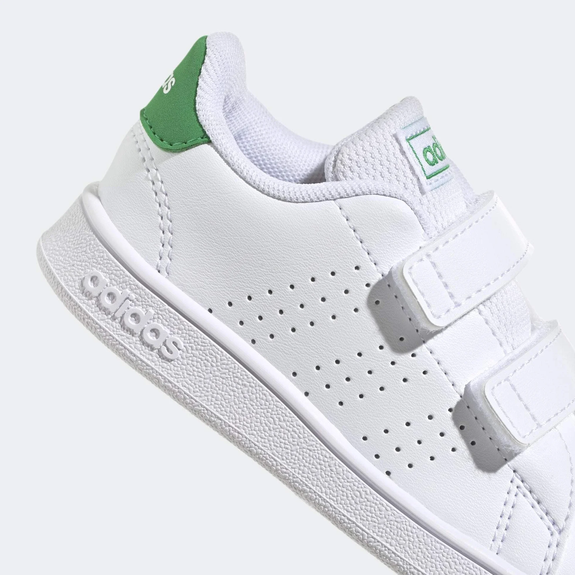 Adidas Kids Scarpe Advantage Lifestyle Court Due Chiusura a Strappo