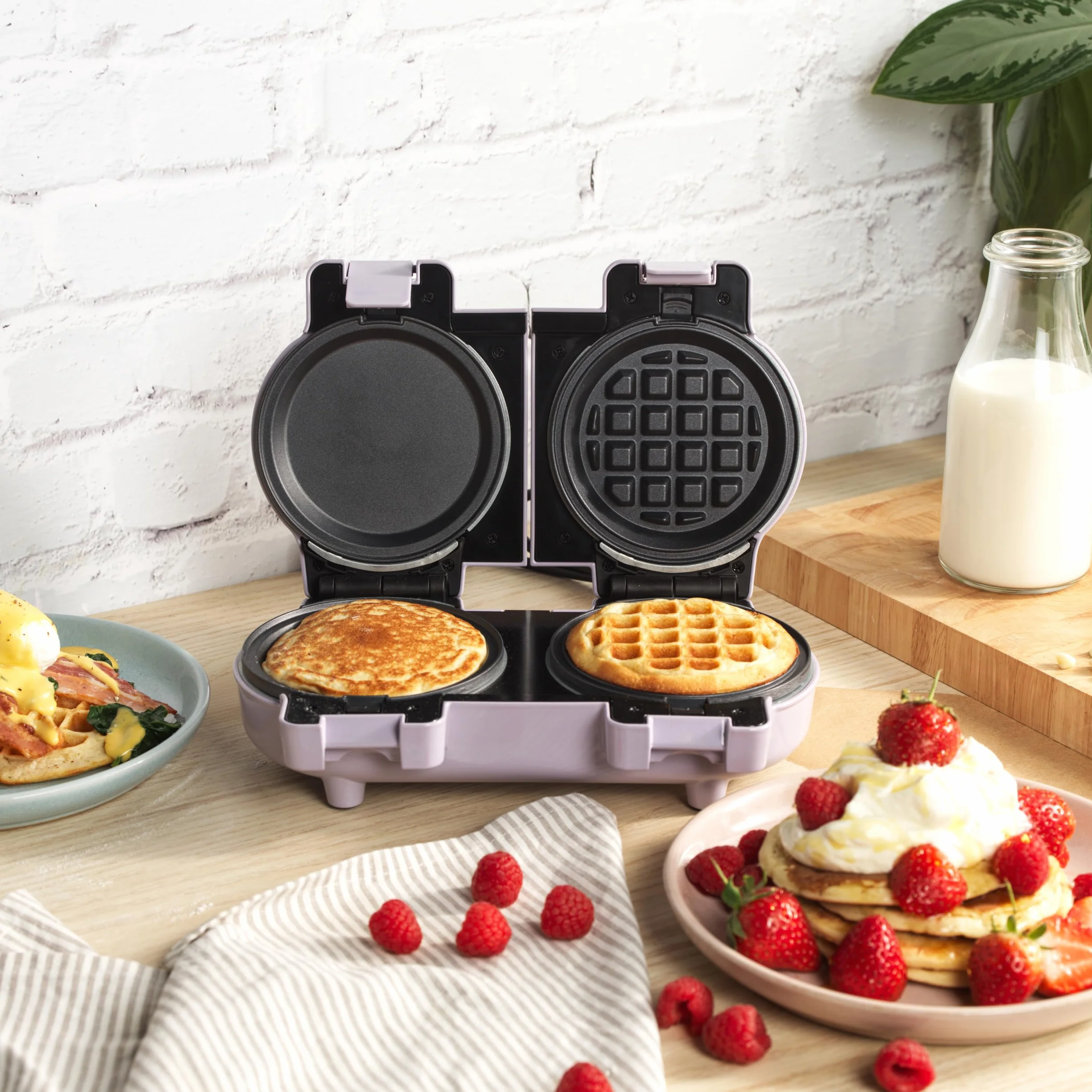 Petra PT5923PPVDE Doppia Mini Macchina per Snack - Piastra per Waffle Belga, Piastre Antiaderenti Rimovibili, Compatta, Facile da Pulire, per Pancake, 1100W