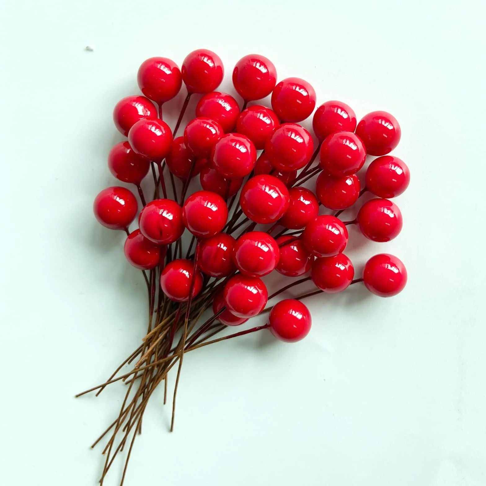 150 PCS Mini 10 mm Artificiale Bacche di Agrifoglio Decorazioni Albero di Natale Fai da Te