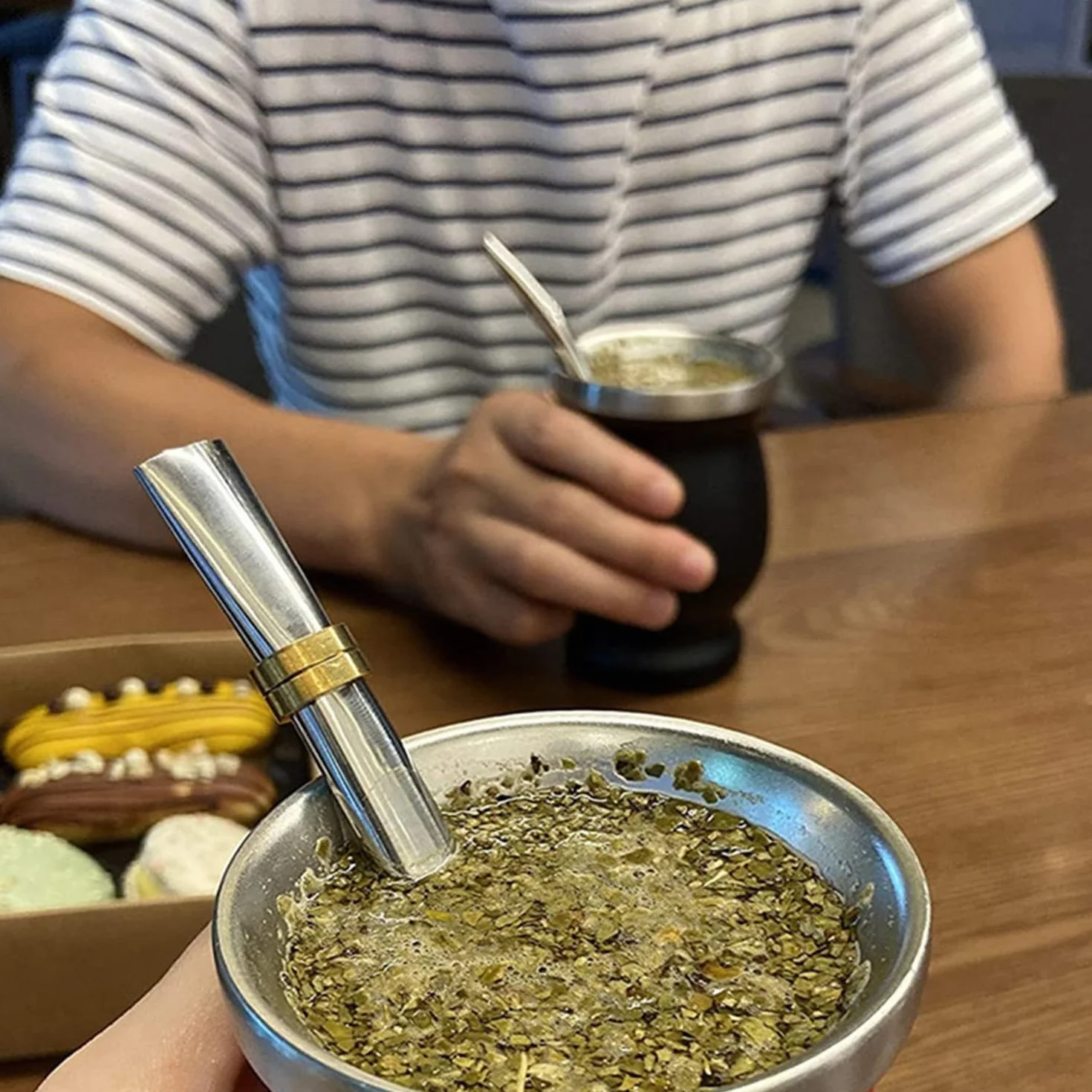 Mate Cup: Zestaw do herbaty Mate z podwójną ścianką, cannuczą i szczotką (czarny)