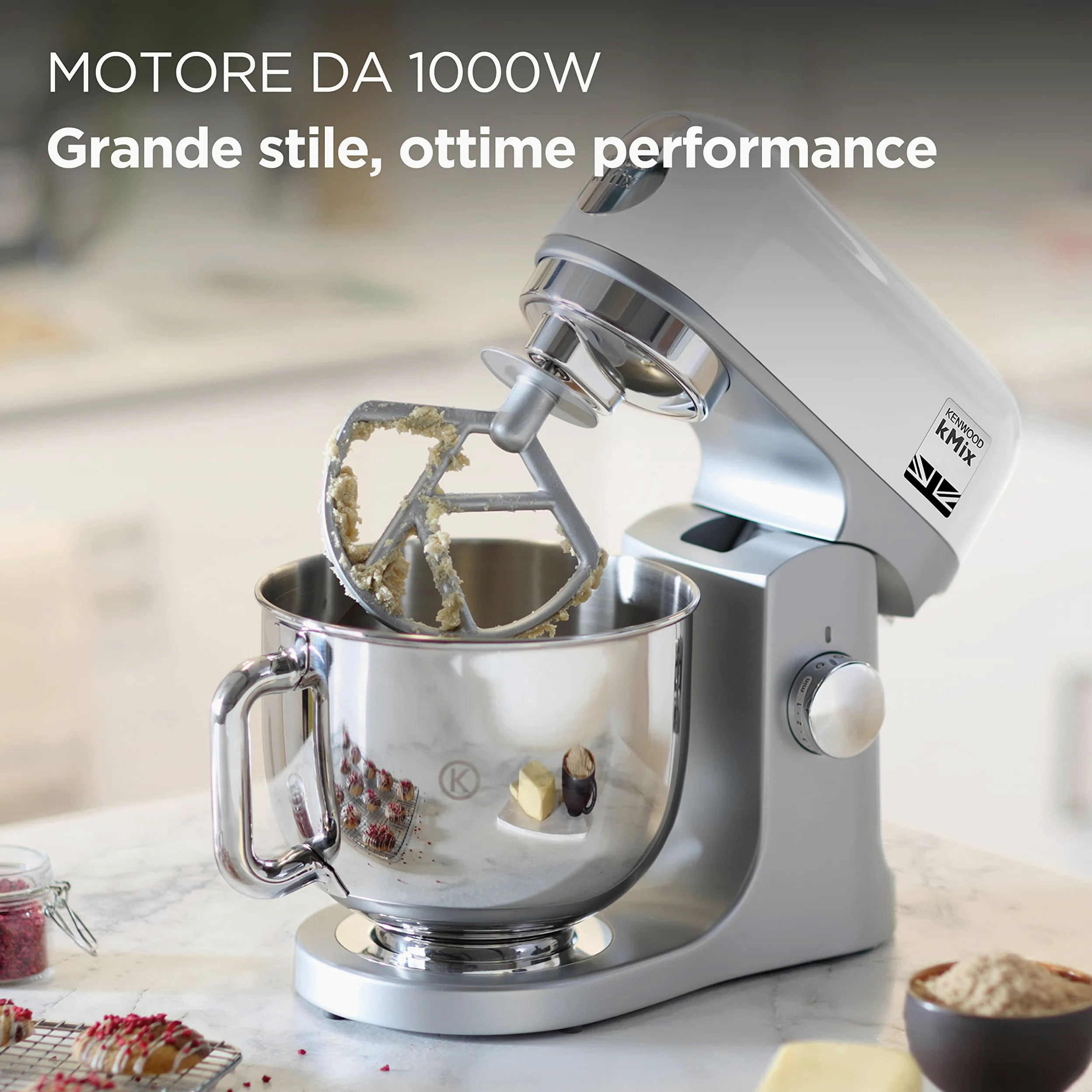 Kenwood KMX750WH KMIX Impastatrice Planetaria con Ciotola con Manico in Acciaio 5L, 3 Ganci di Miscelazione, Potenza 1000W, Personalizzabile con Oltre 20 Accessori Acquistabili Separatamente, Bianco