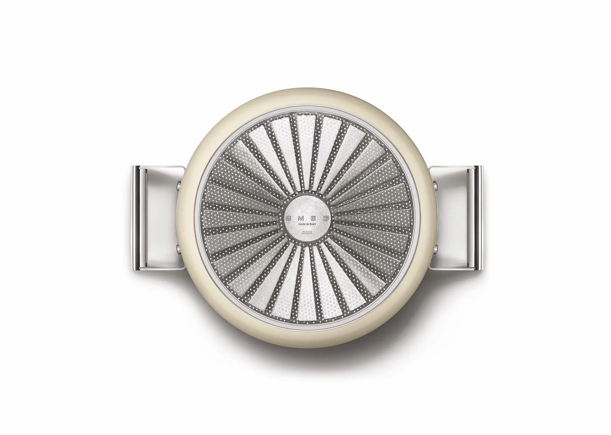 Smeg, Casseruola Antiaderente CKFC2611CRM con Coperchio Incluso, Diametro 26 cm, Maniglie Laterali in Acciaio Inox, Per Tutti i Piani Cottura, Fino a 250° in Forno, Capacità 7,7L, Panna